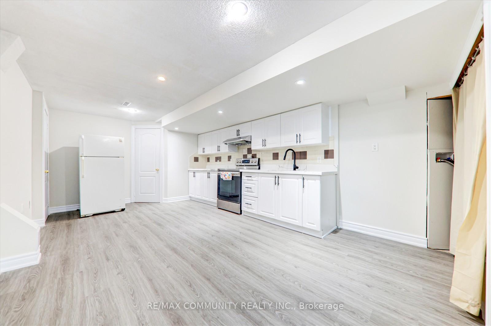 Photo 32 of 13A Canoe Crescent, Scarborough, Rouge — HOMEH