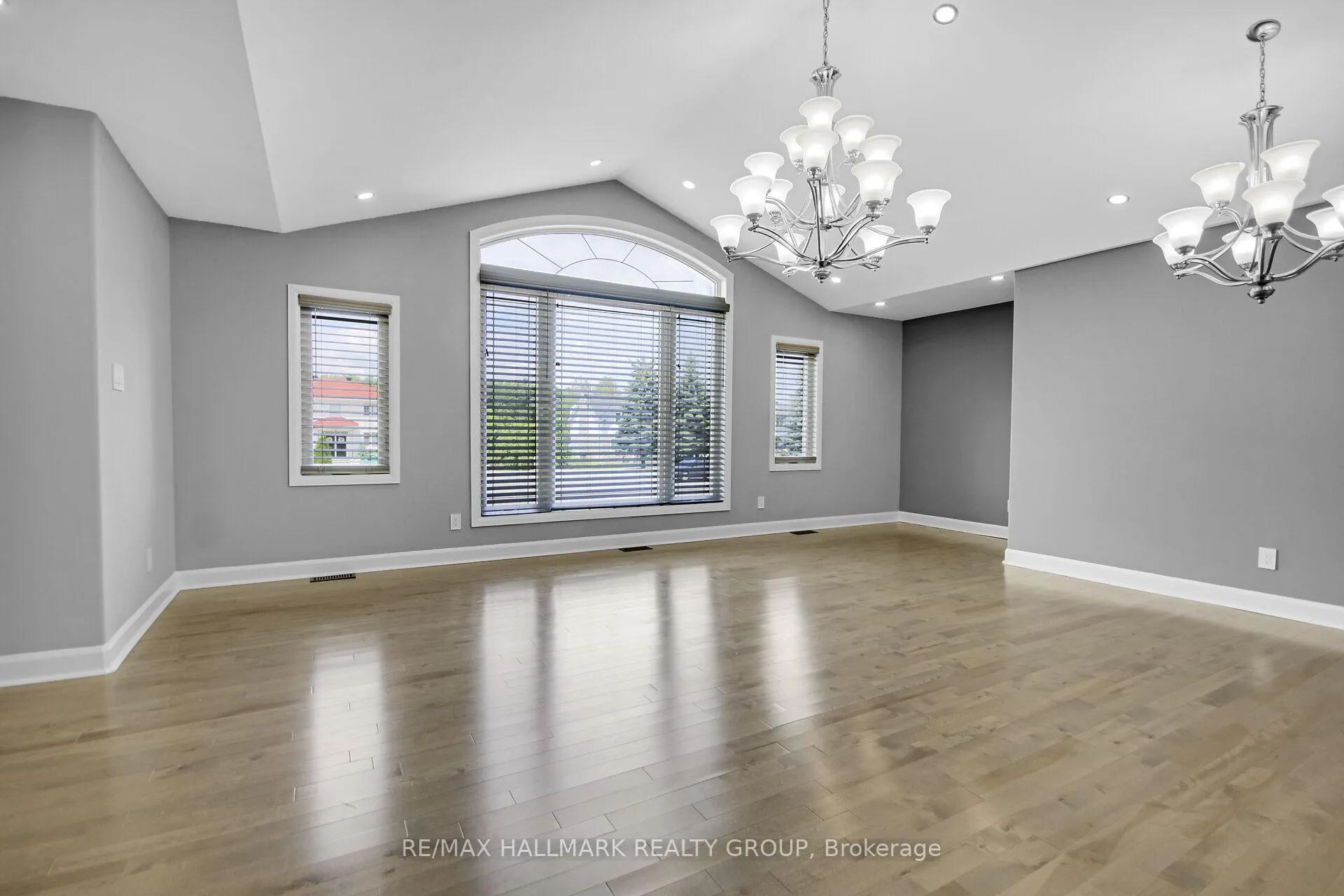 Photo 58 of 3253 Riverside Drive, Ottawa, Mooneys Bay/Revelstoke — HOMEH