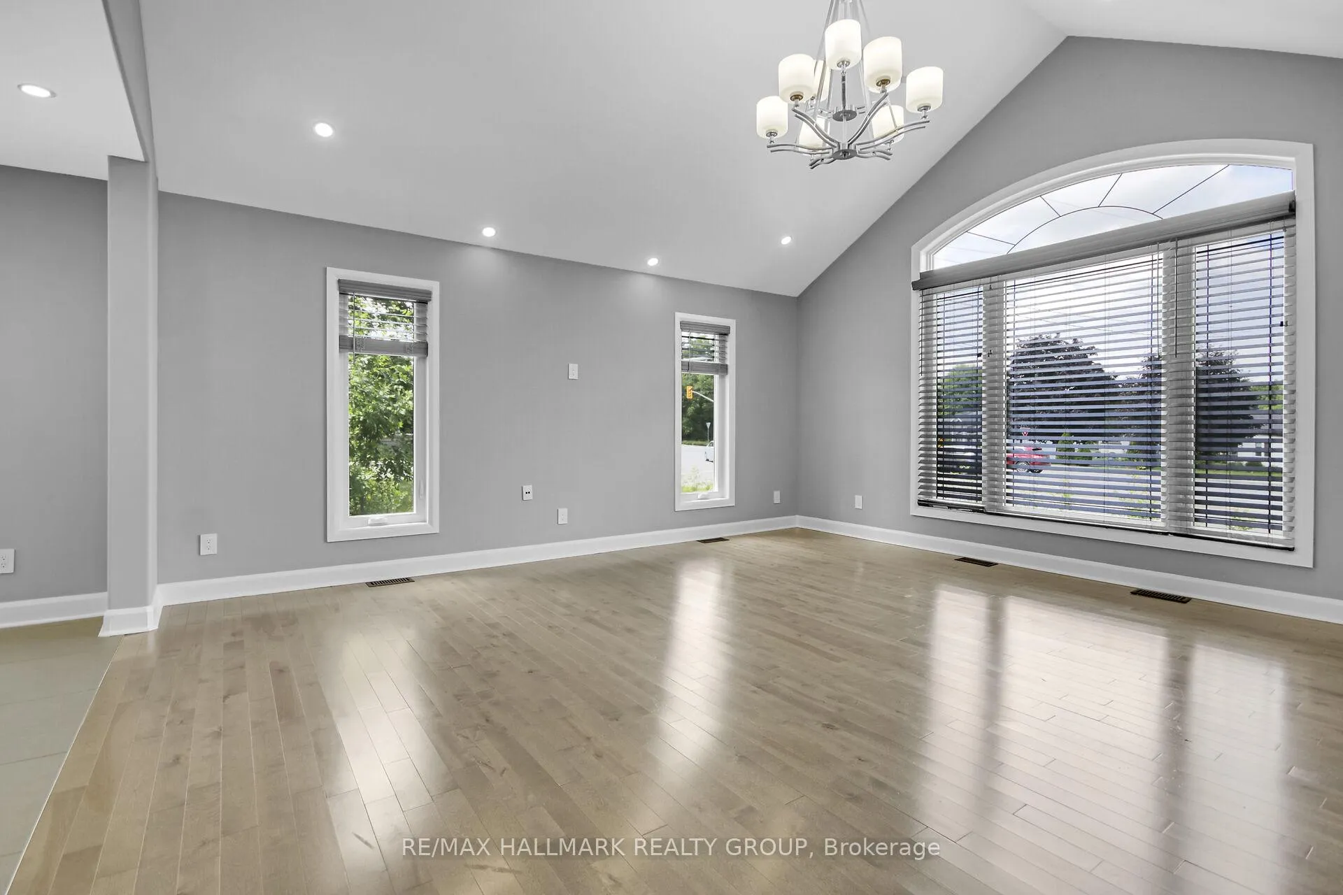 Photo 91 of 3253 Riverside Drive, Ottawa, Mooneys Bay/Revelstoke — HOMEH