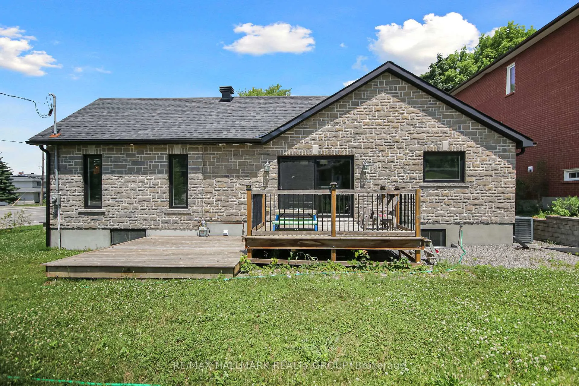 Photo 313 of 3253 Riverside Drive, Ottawa, Mooneys Bay/Revelstoke — HOMEH