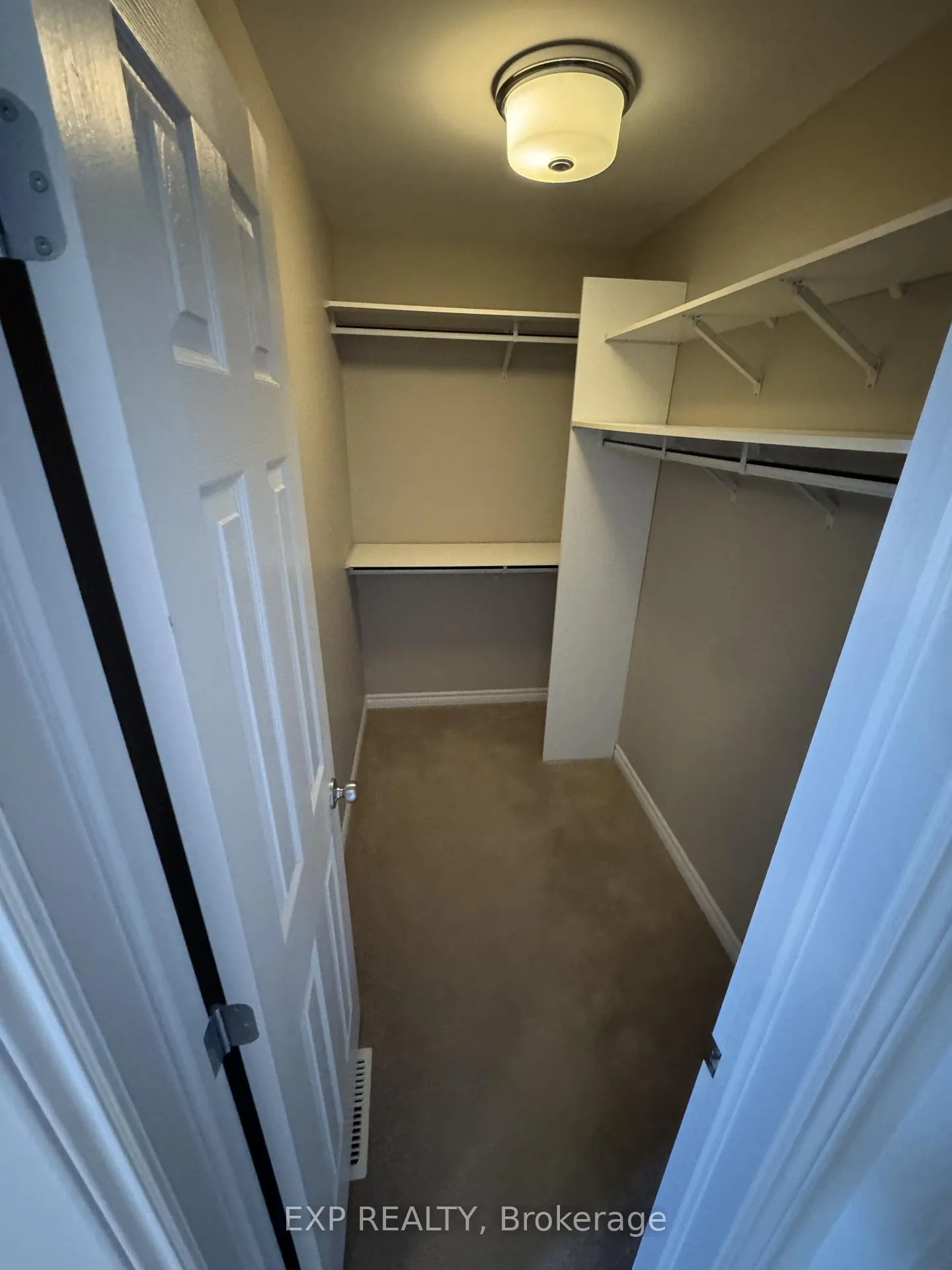 Photo 17 of 231 Brambling Way, Ottawa, Barrhaven - Half Moon Bay — HOMEH