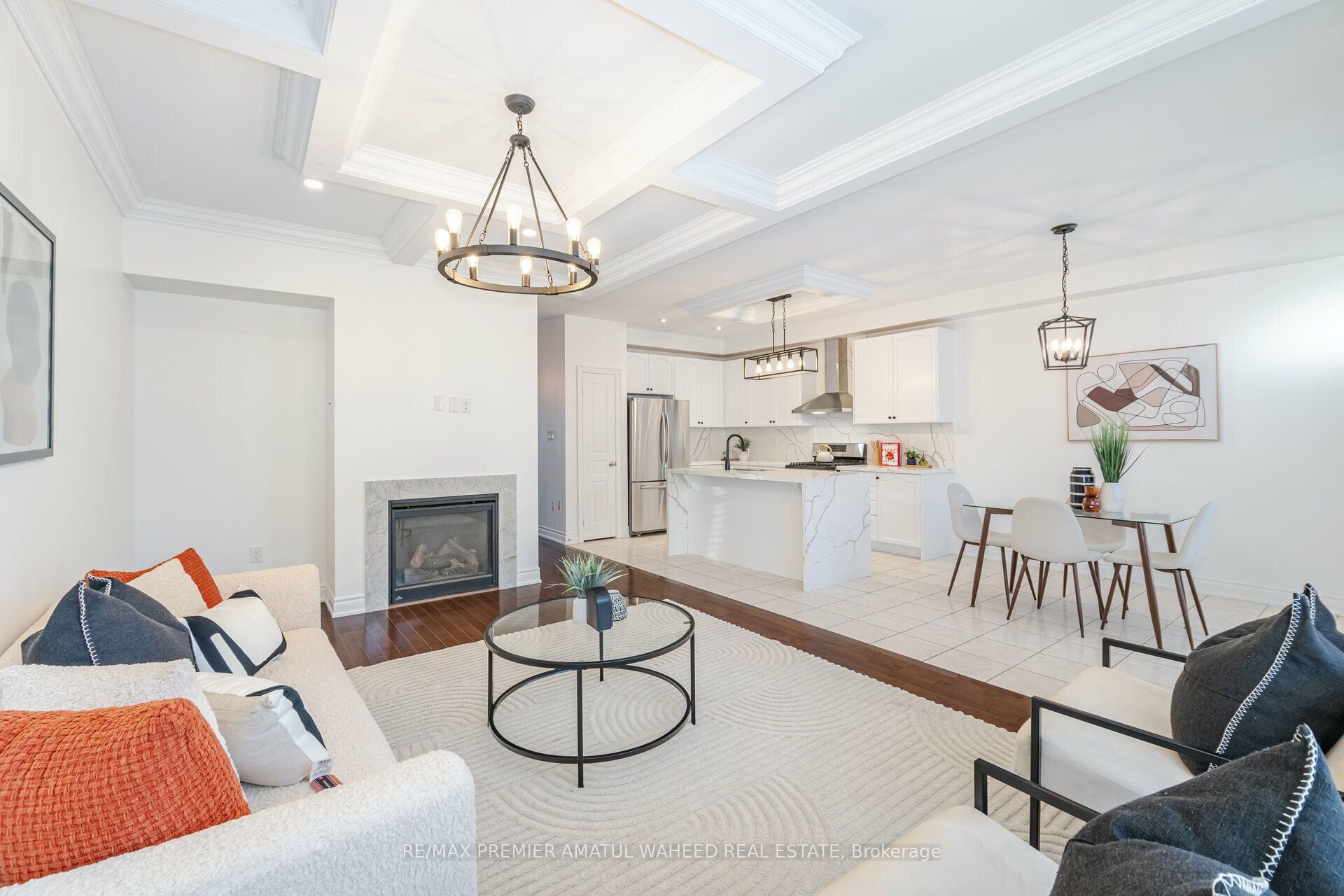 Photo 56 of 101 Algoma Drive, Vaughan, Kleinburg — HOMEH