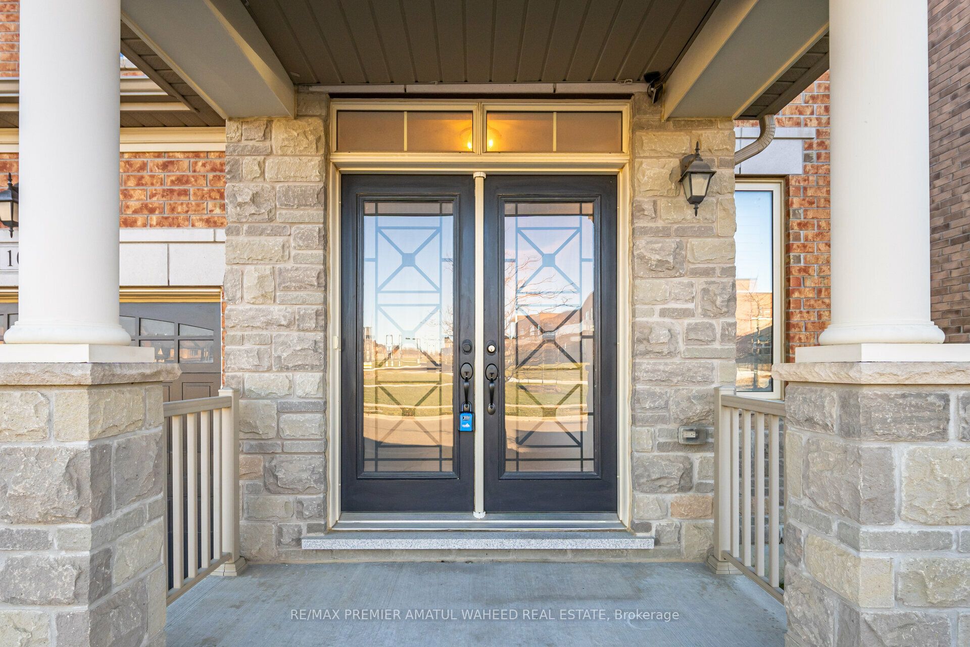 Photo 43 of 101 Algoma Drive, Vaughan, Kleinburg — HOMEH