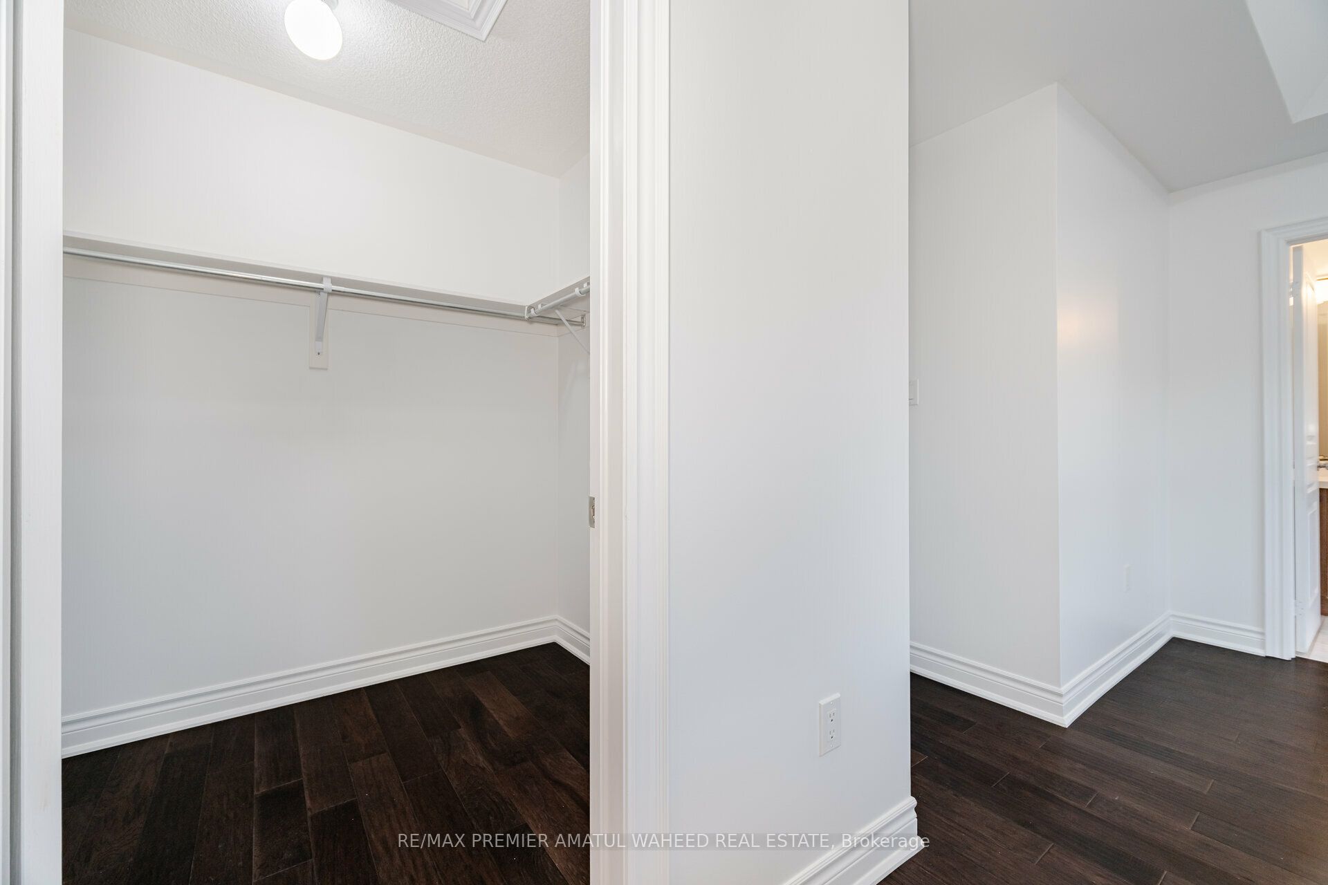 Photo 65 of 101 Algoma Drive, Vaughan, Kleinburg — HOMEH
