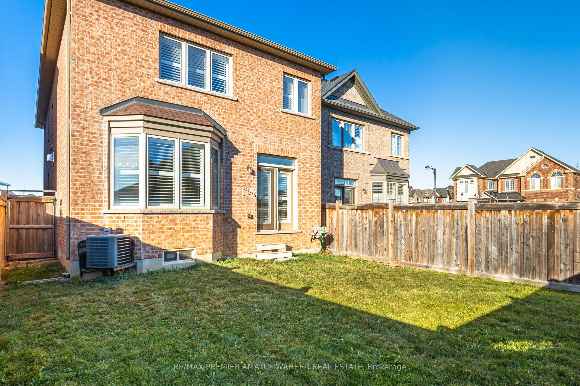 Photo 79 of 101 Algoma Drive, Vaughan, Kleinburg — HOMEH