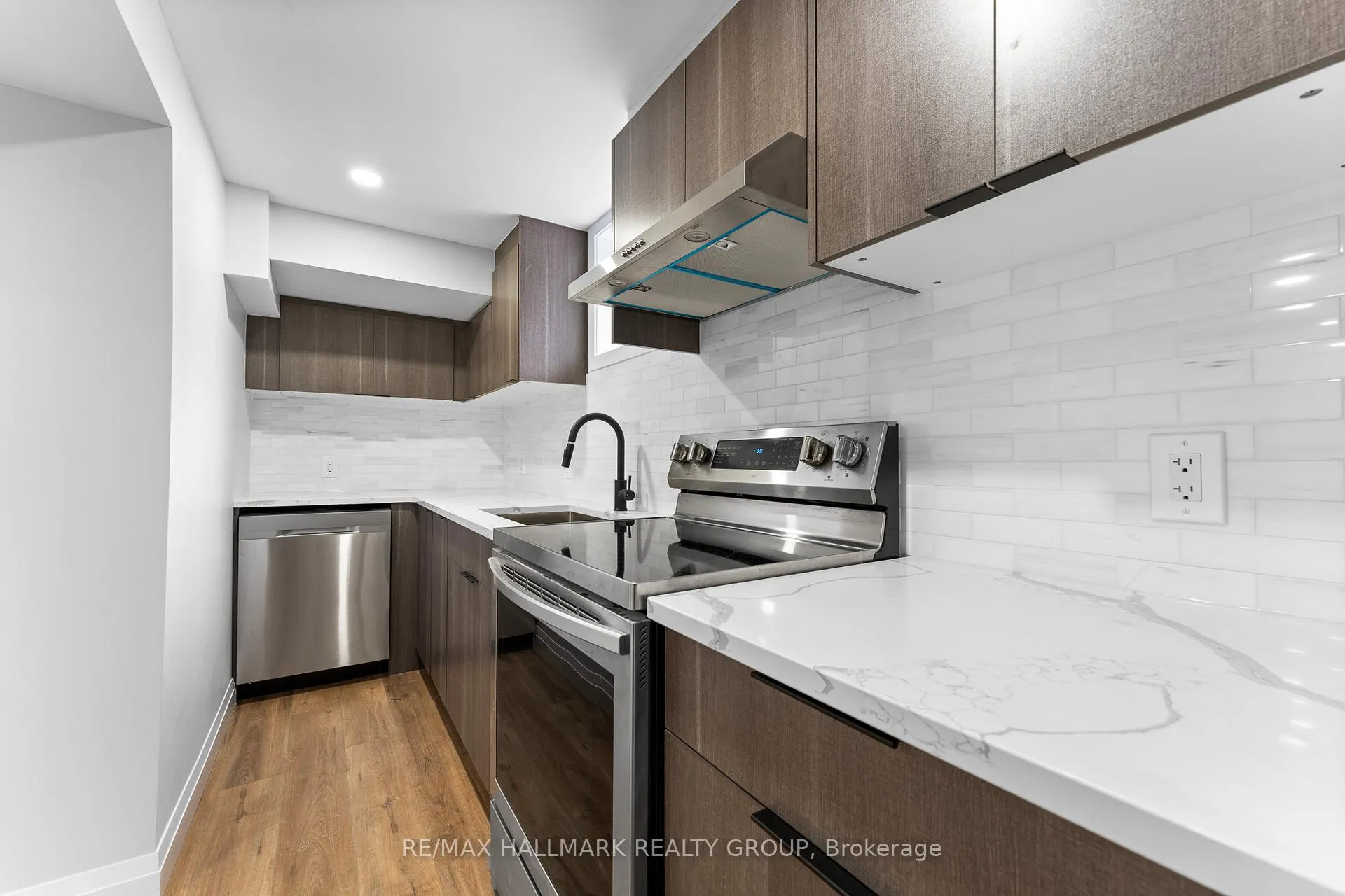 Photo 90 of Unit B, 2156 Fillmore Crescent, Ottawa, Beacon Hill North — HOMEH