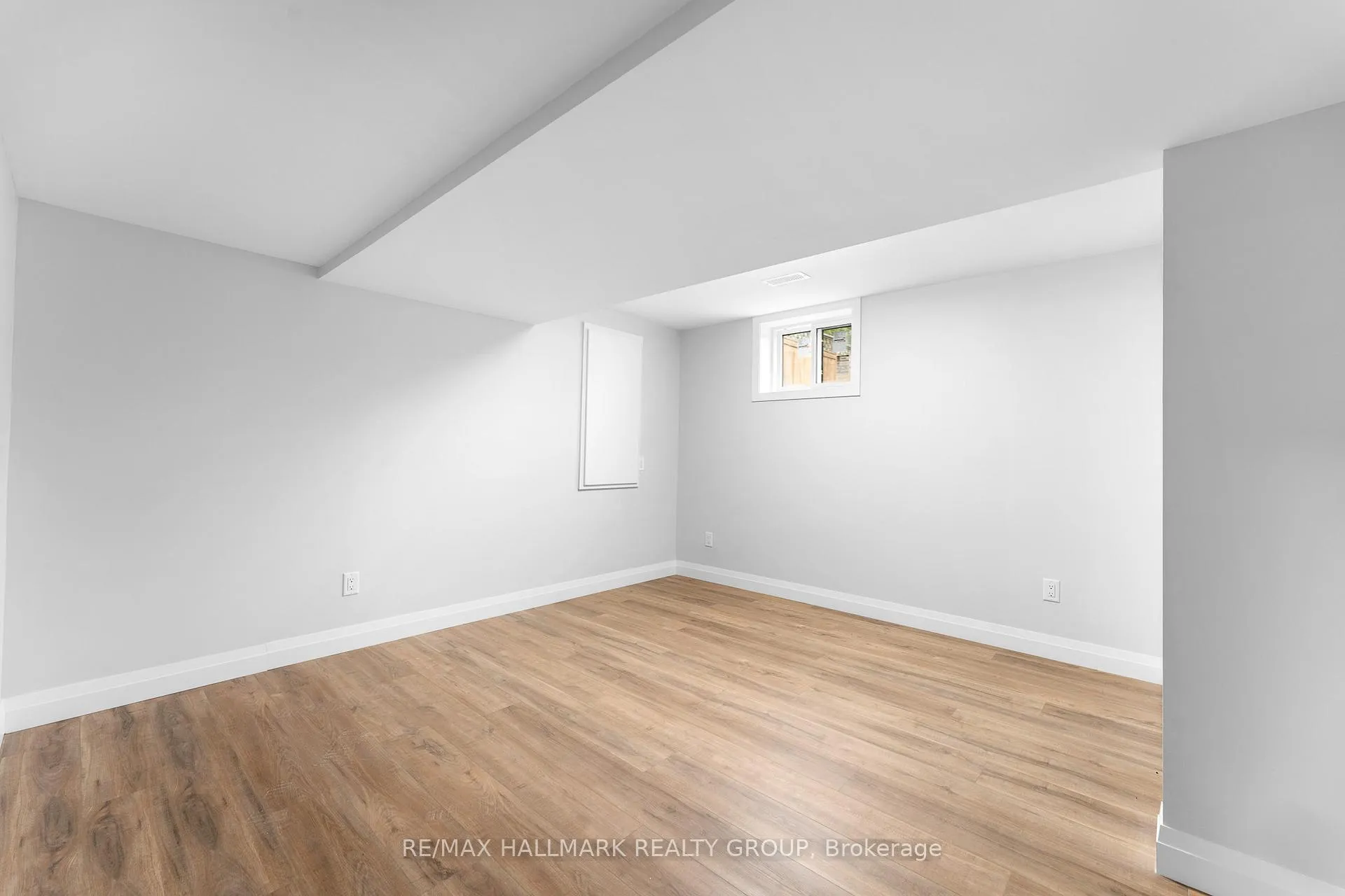 Photo 144 of Unit B, 2156 Fillmore Crescent, Ottawa, Beacon Hill North — HOMEH