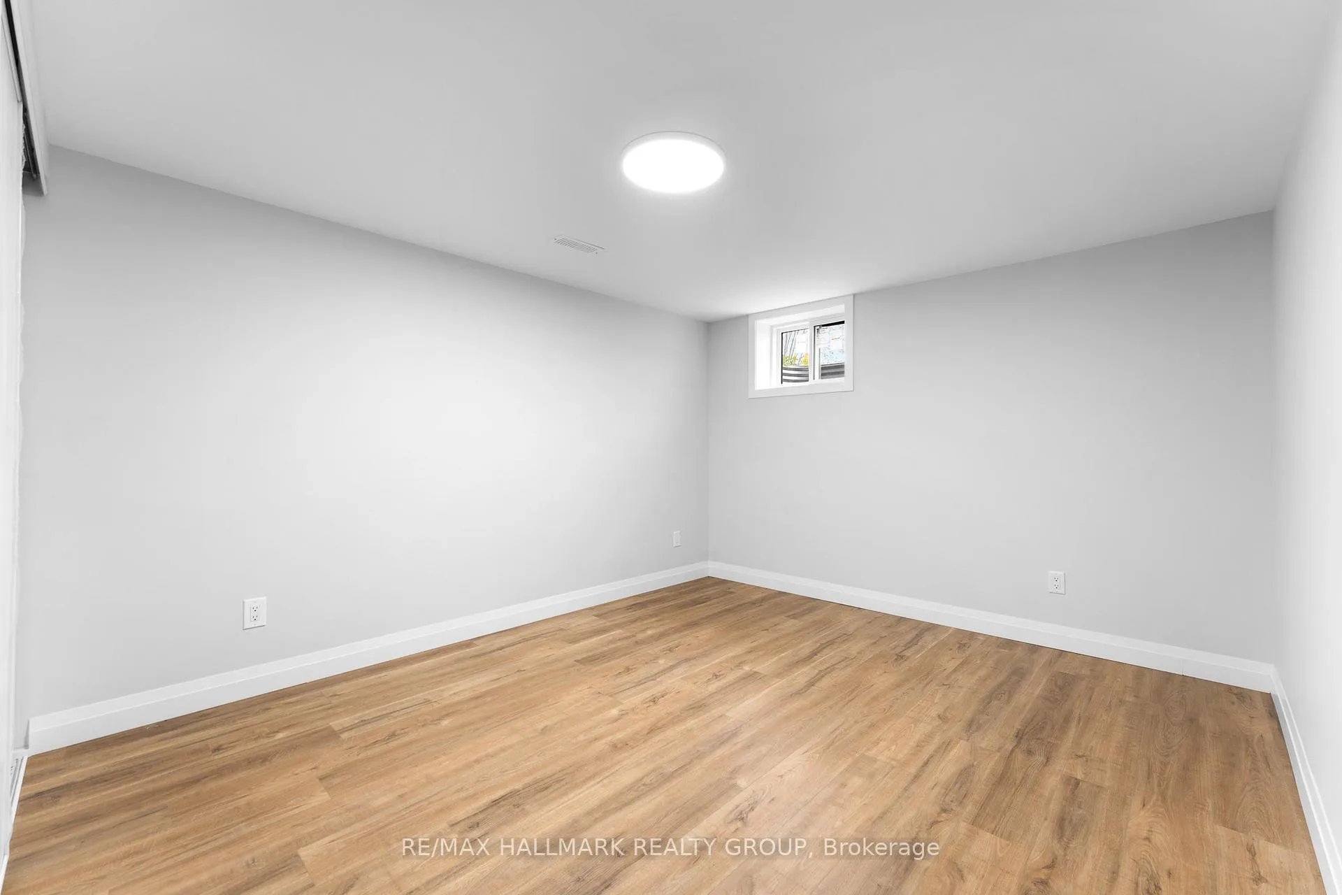 Photo 156 of Unit B, 2156 Fillmore Crescent, Ottawa, Beacon Hill North — HOMEH