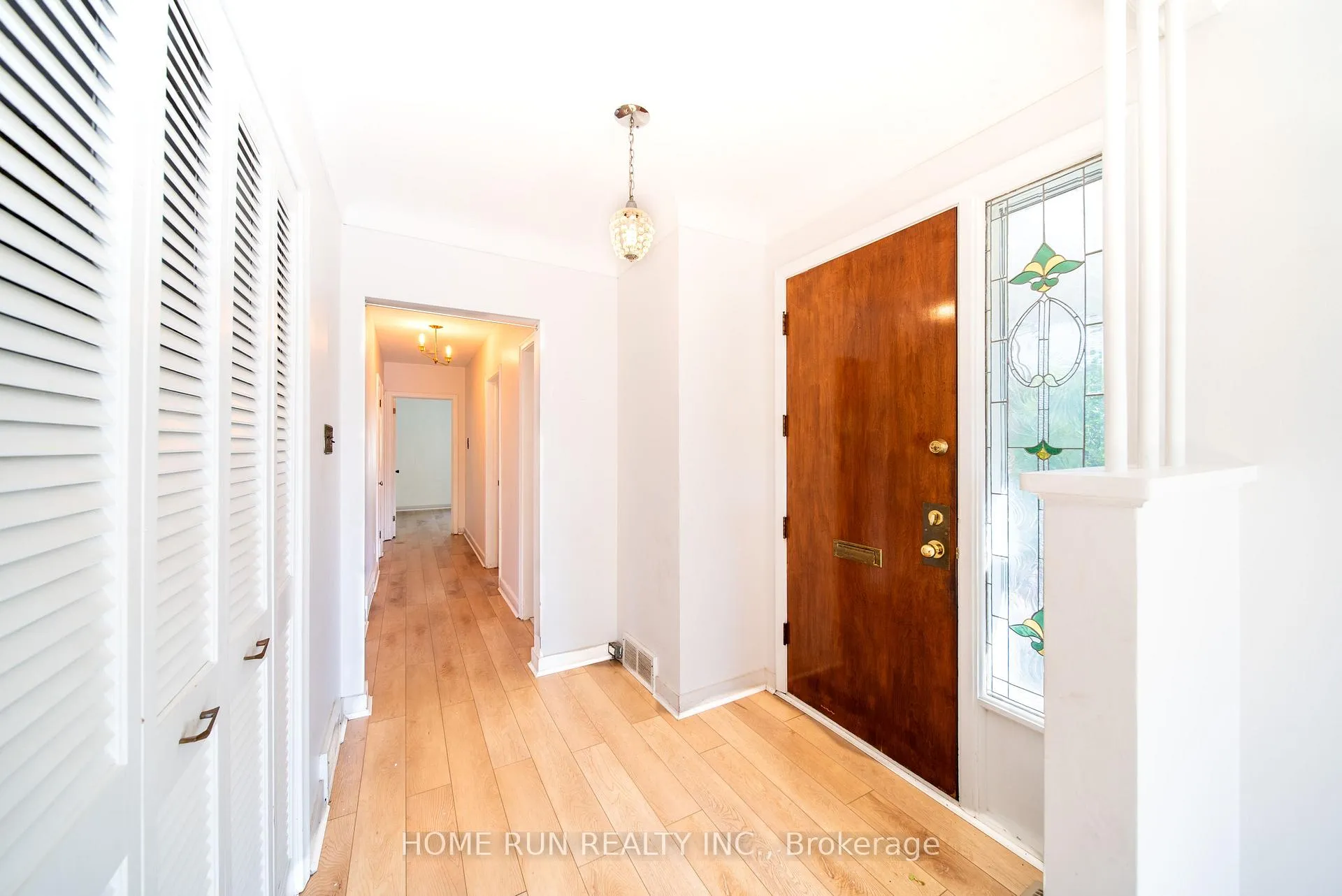 Photo 61 of 533 Browning Avenue, Ottawa, Riverview Park — HOMEH