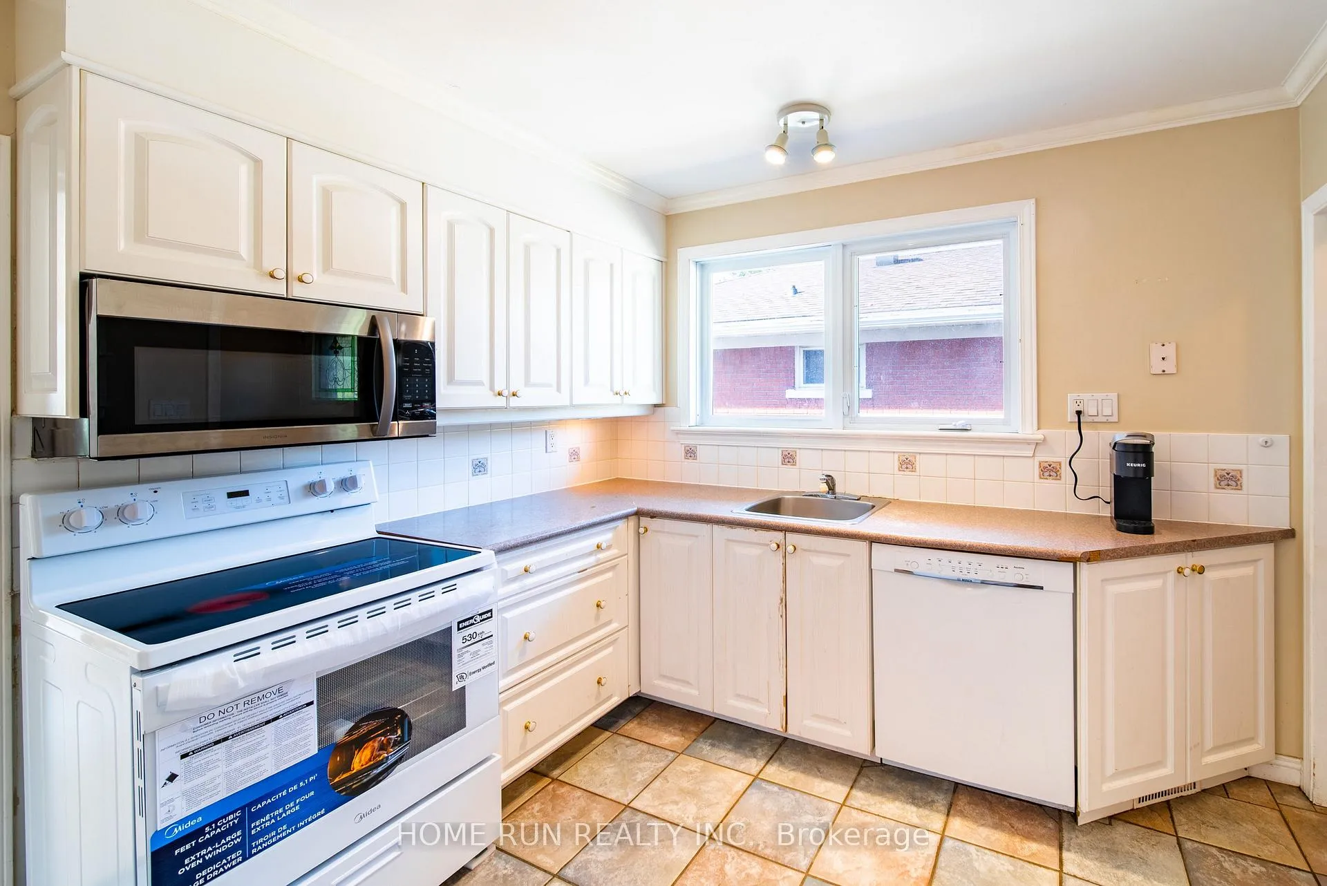 Photo 80 of 533 Browning Avenue, Ottawa, Riverview Park — HOMEH