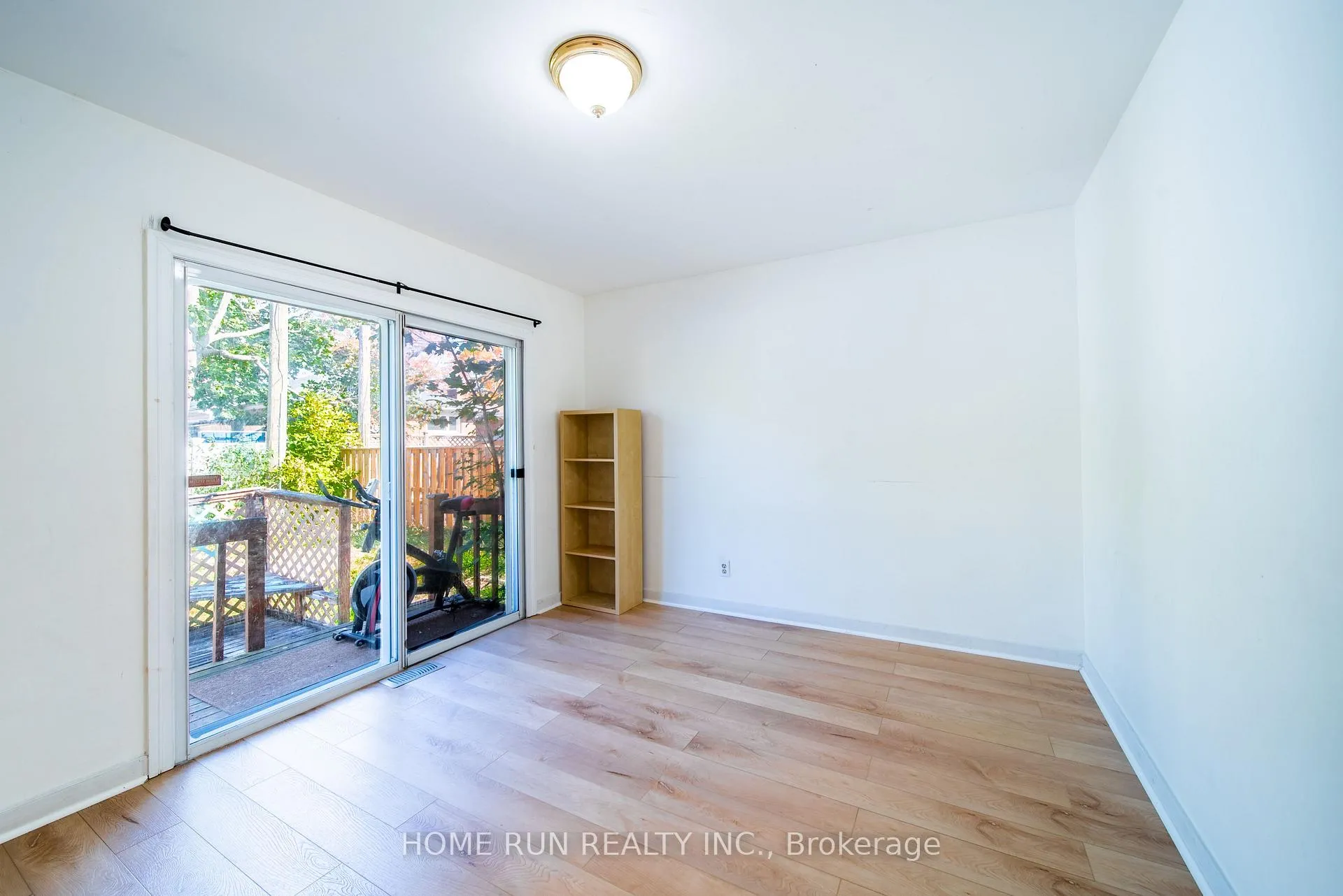 Photo 114 of 533 Browning Avenue, Ottawa, Riverview Park — HOMEH