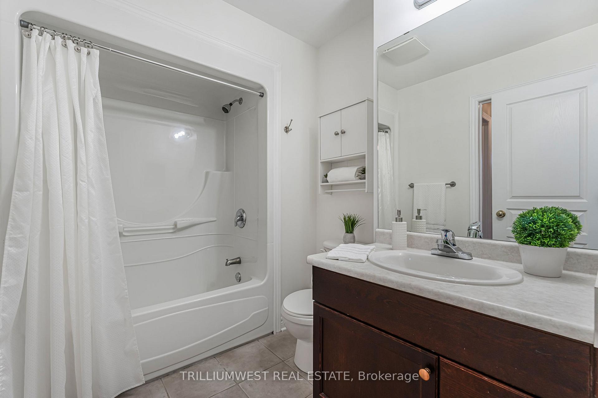 Photo 24 of 23 Natalie Court E, Thorold, Confederation Heights — HOMEH