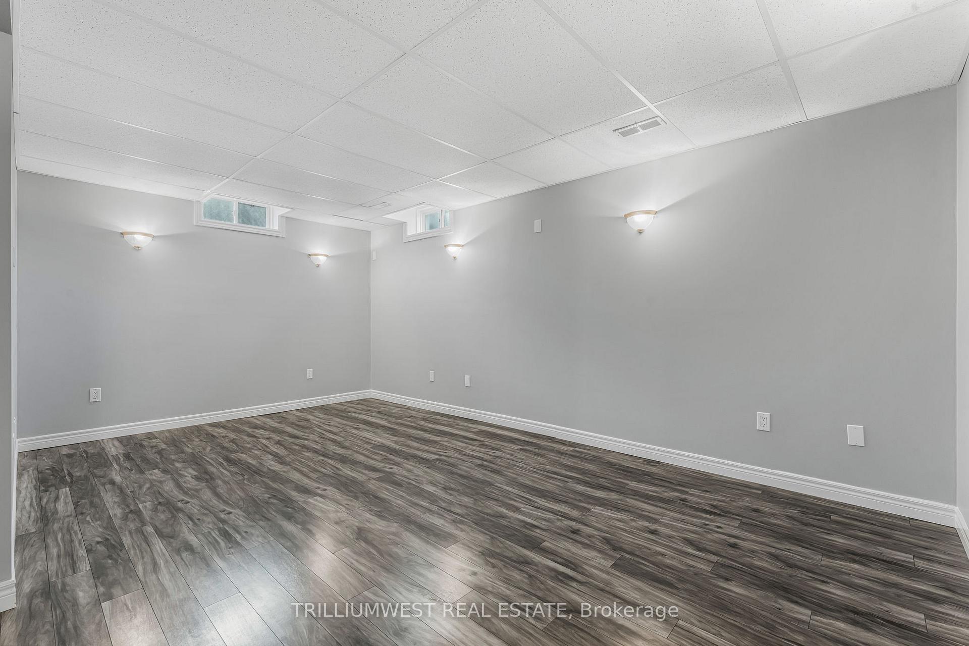 Photo 32 of 23 Natalie Court E, Thorold, Confederation Heights — HOMEH