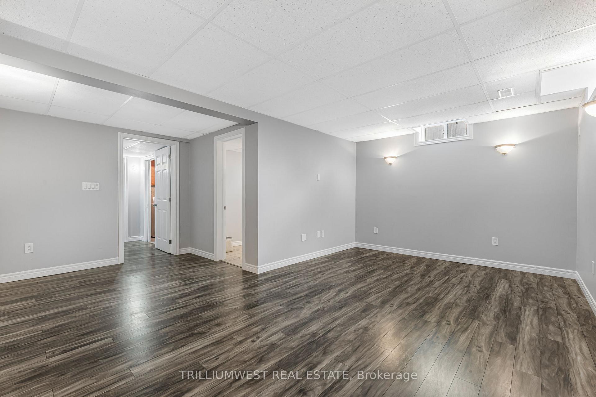 Photo 33 of 23 Natalie Court E, Thorold, Confederation Heights — HOMEH