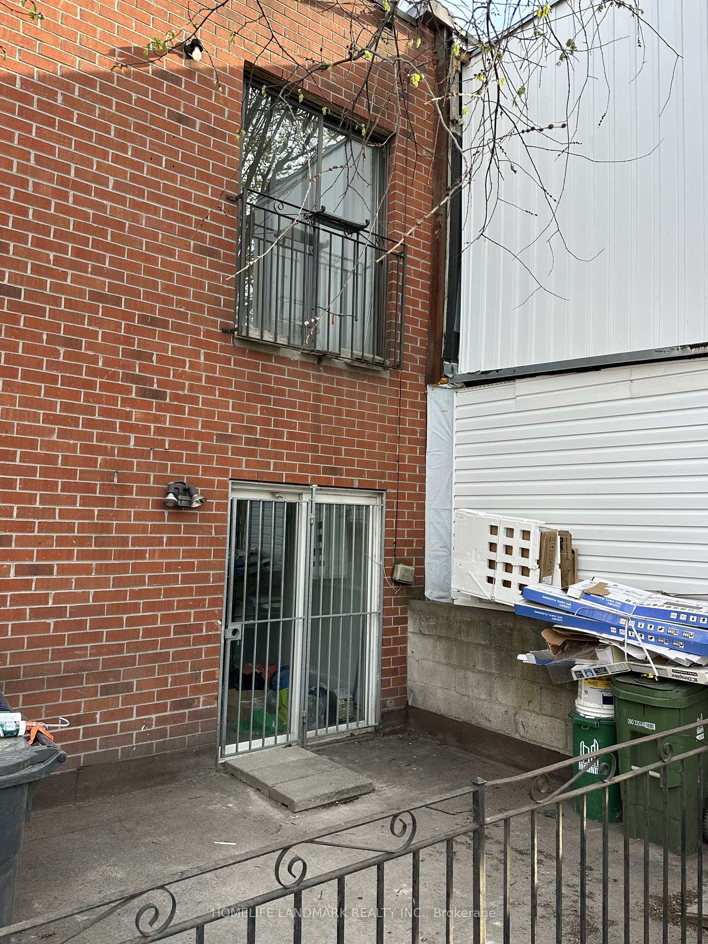 Photo 6 of Unit unit 4, 1244 College Street, Toronto, Dufferin Grove — HOMEH