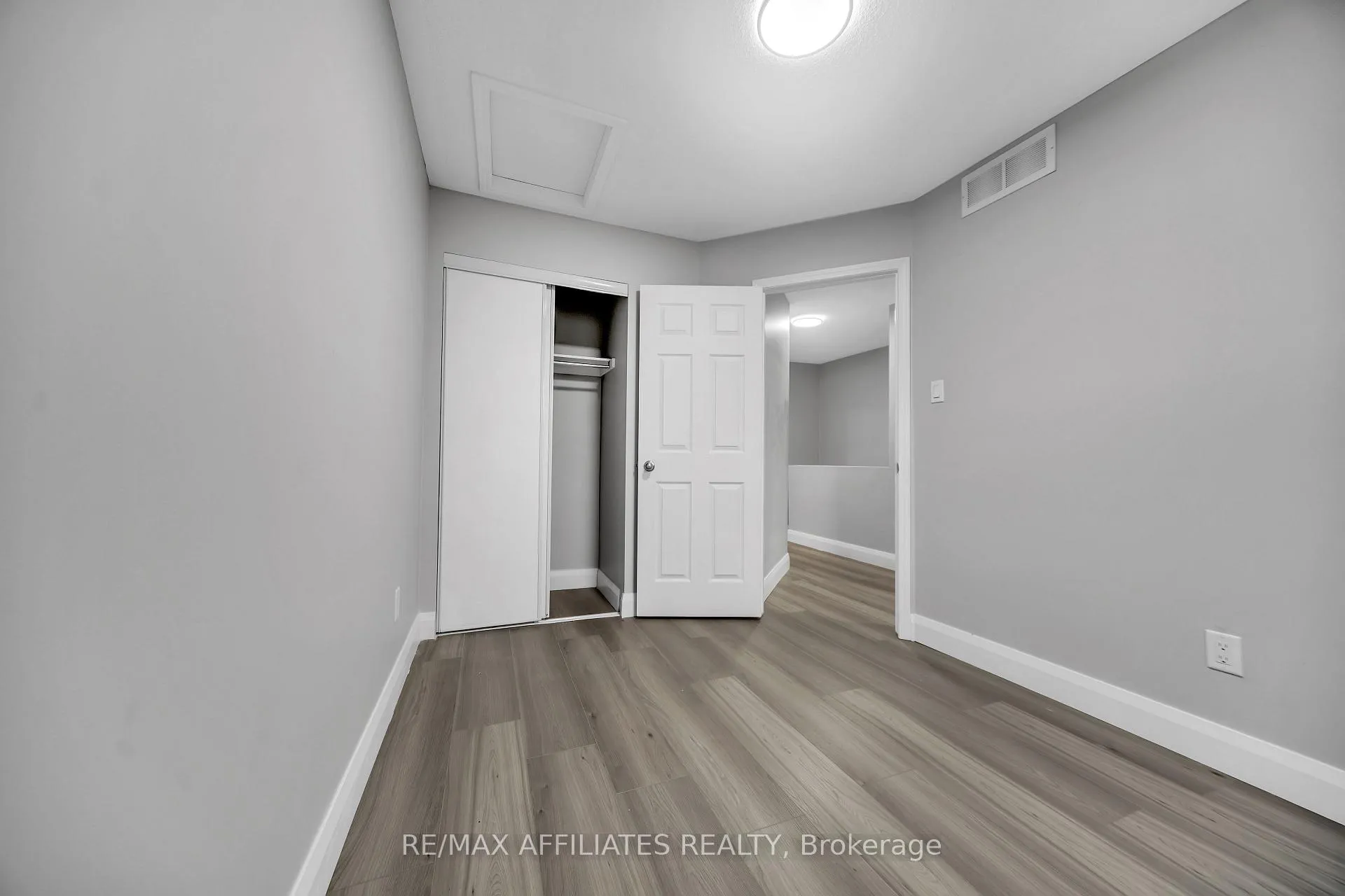 Photo 36 of 714 Sanibel Private, Ottawa, Westcliffe Estates — HOMEH