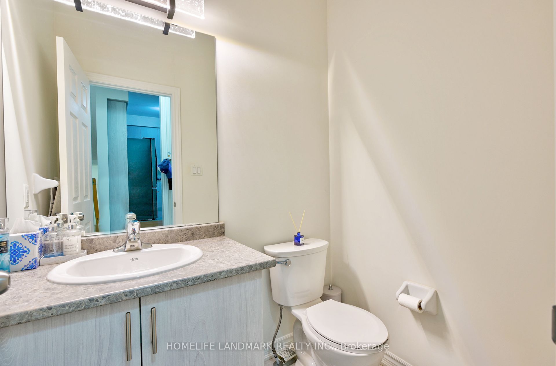 Photo 33 of 84 Workmen's Circle, Ajax, Northwest Ajax — HOMEH
