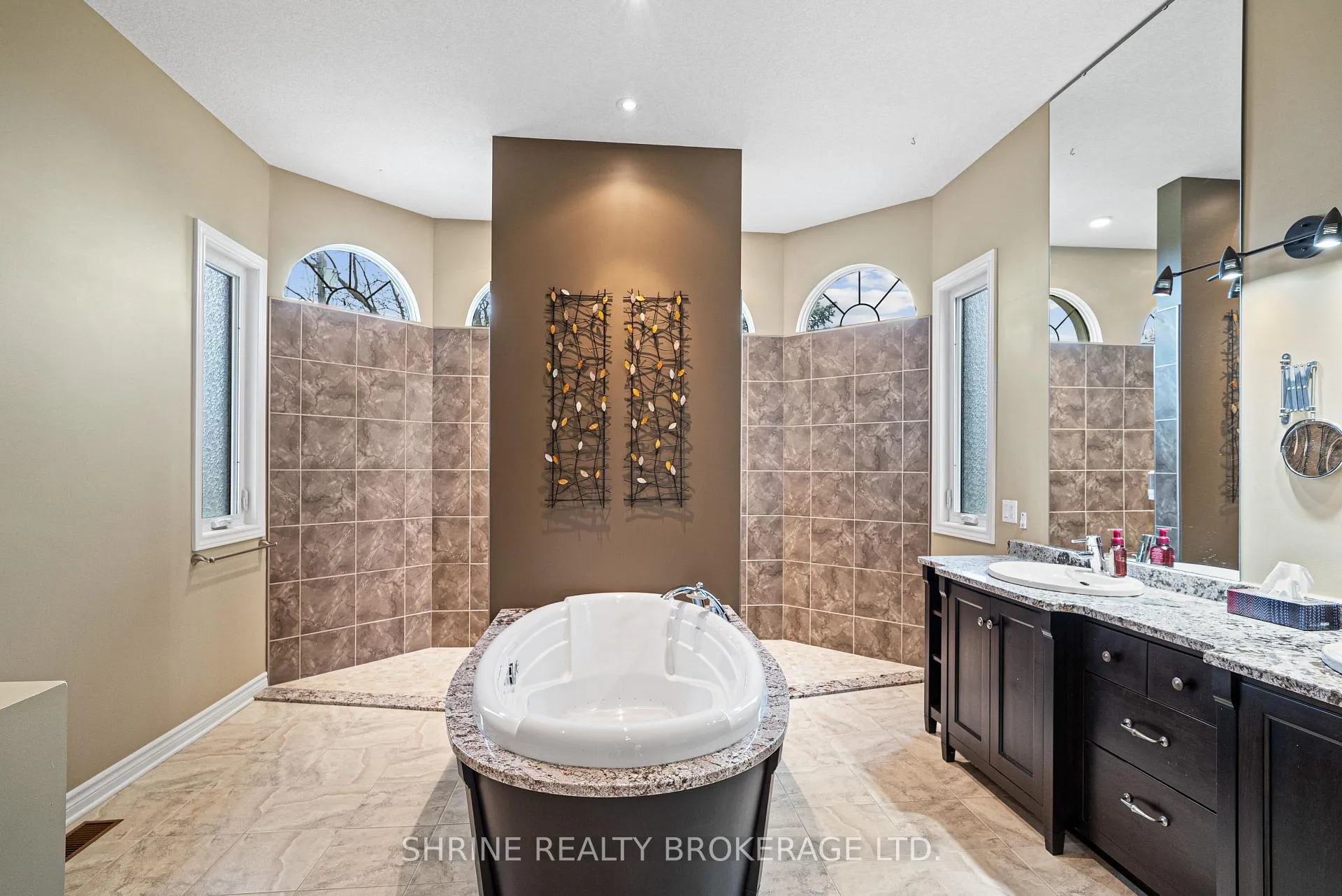 Photo 220 of 2529 Napperton Drive, Adelaide Metcalfe, Rural Adelaide Metcalfe — HOMEH