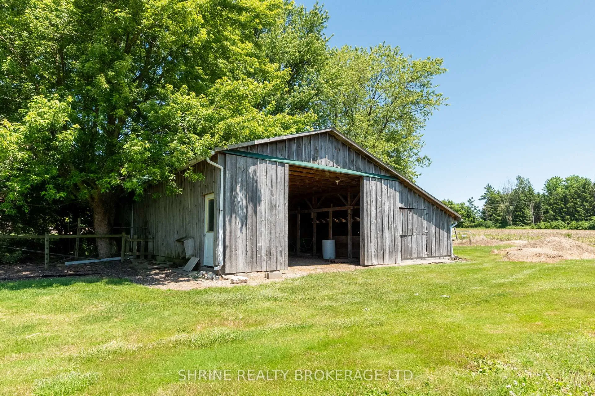 Photo 421 of 2529 Napperton Drive, Adelaide Metcalfe, Rural Adelaide Metcalfe — HOMEH