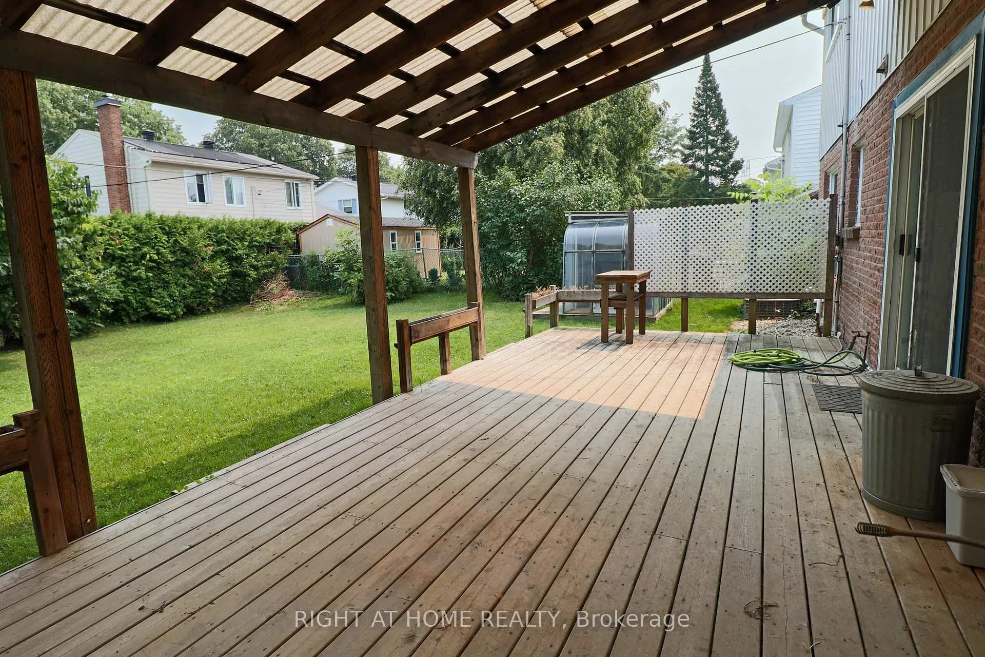Photo 80 of 841 Thorndale Drive, Ottawa, Riverside Park South — HOMEH