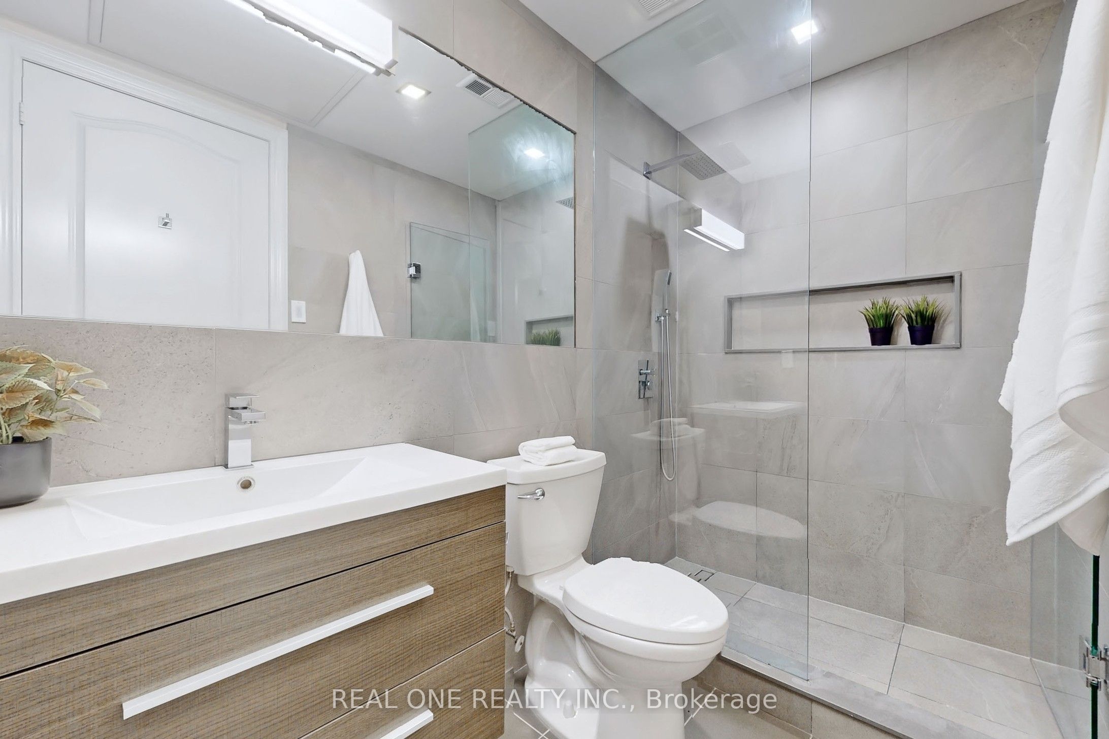 Photo 58 of Unit 1115, 60 South Town Centre Boulevard, Markham, Unionville — HOMEH
