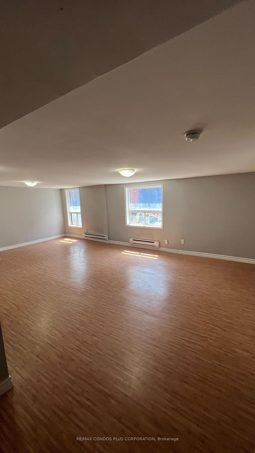 Photo 1 of Unit 4/5, 396 College Street, Toronto, Kensington-Chinatown — HOMEH