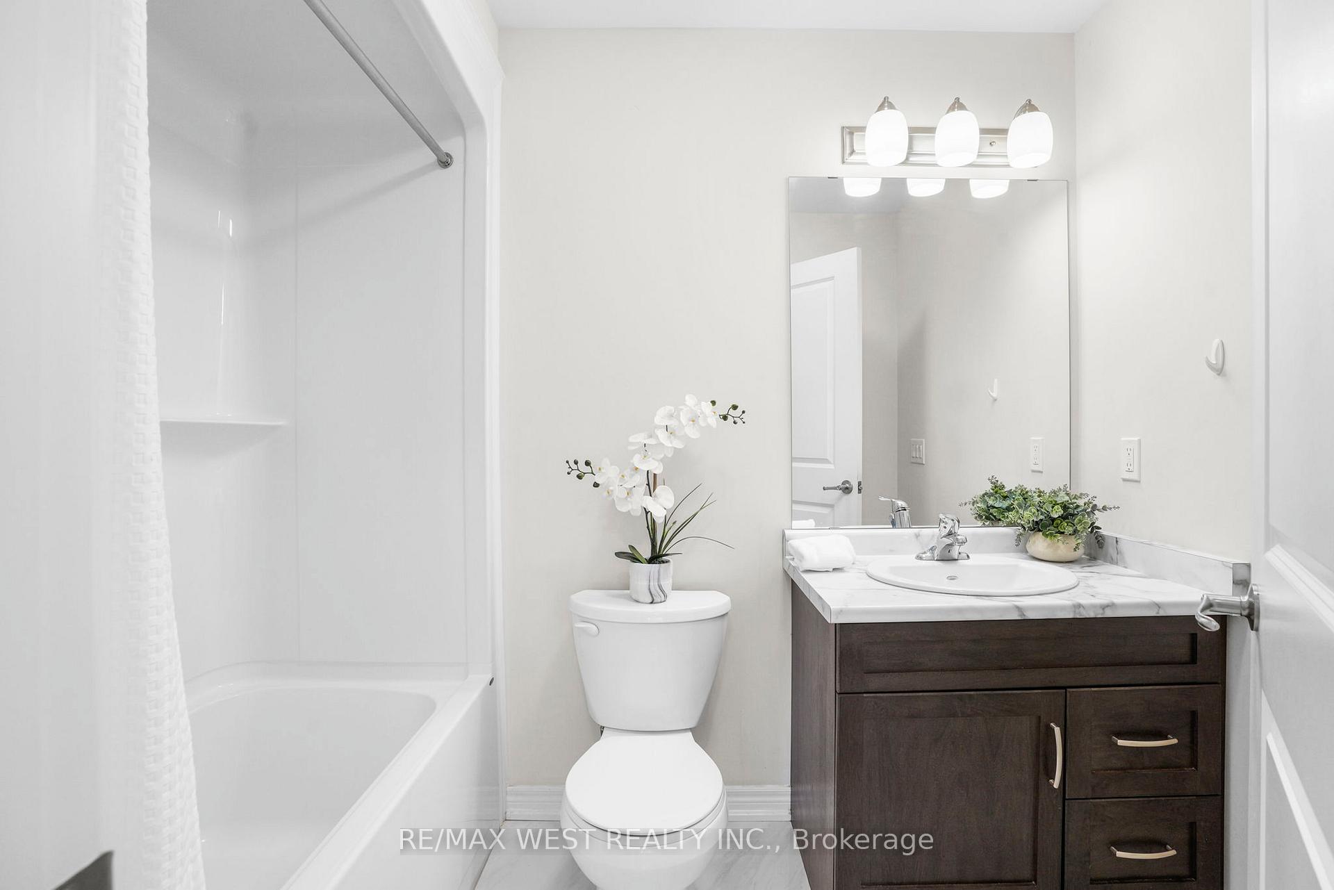Photo 10 of 10 Hawthorn Avenue, Thorold, Confederation Heights — HOMEH