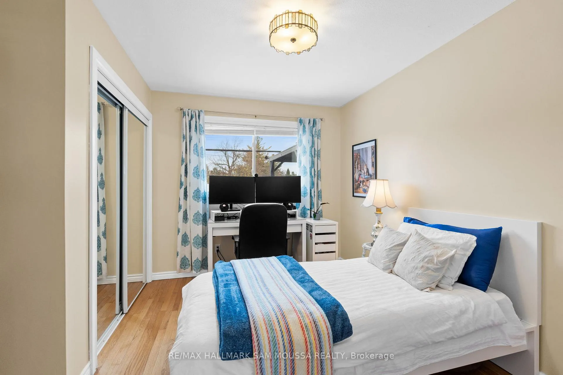 Photo 25 of 9 Quinpool Crescent, Ottawa, Arbeatha Park — HOMEH