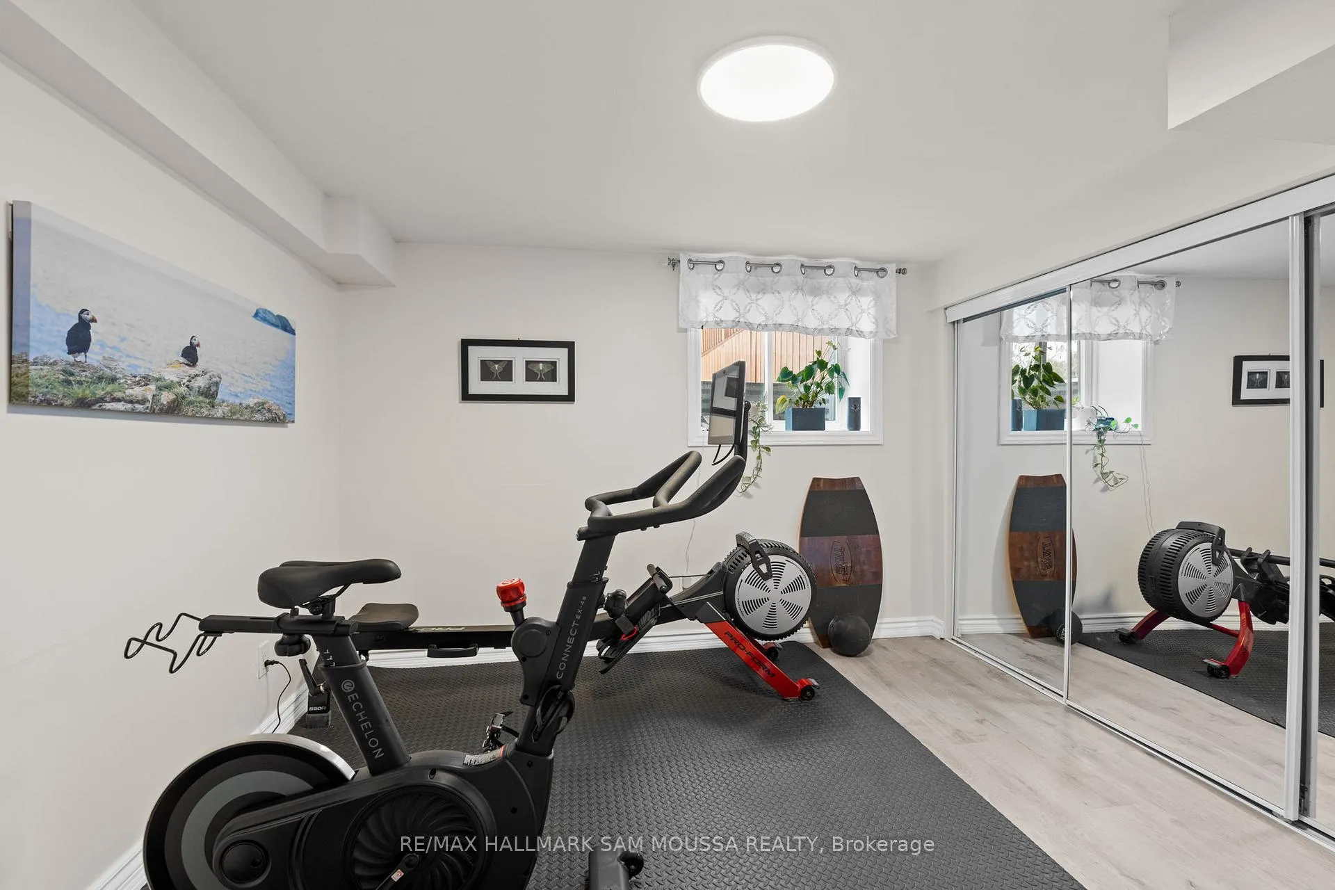 Photo 34 of 9 Quinpool Crescent, Ottawa, Arbeatha Park — HOMEH