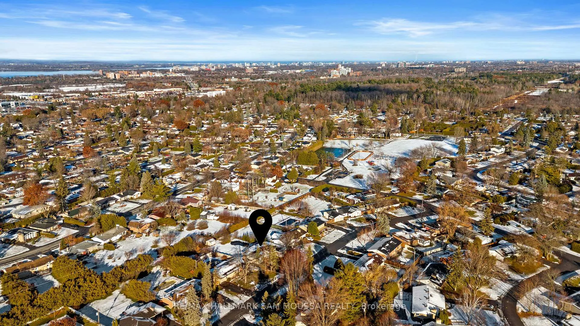 Photo 50 of 9 Quinpool Crescent, Ottawa, Arbeatha Park — HOMEH