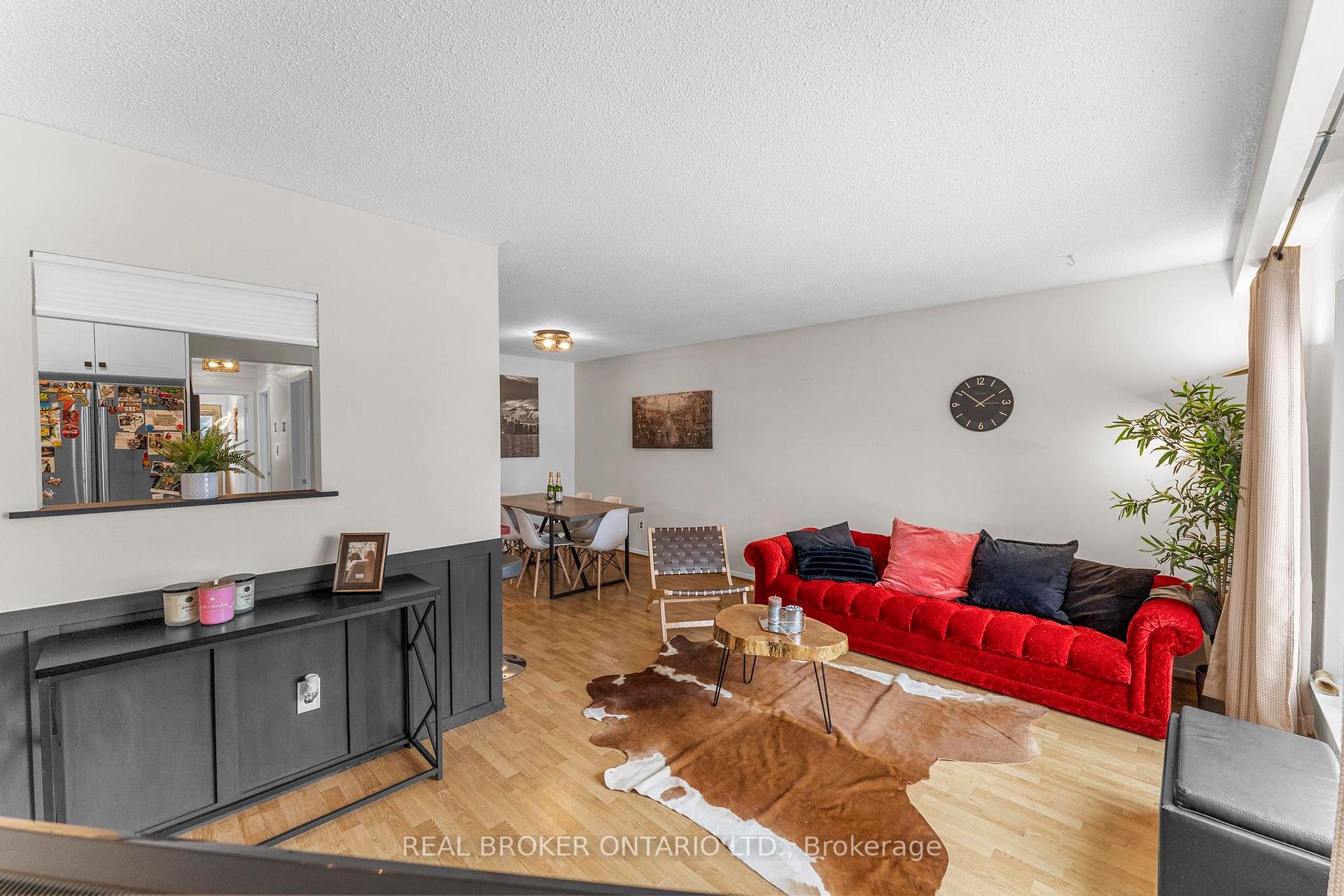 Photo 7 of 42 Blackwater Crescent, Scarborough, Malvern — HOMEH