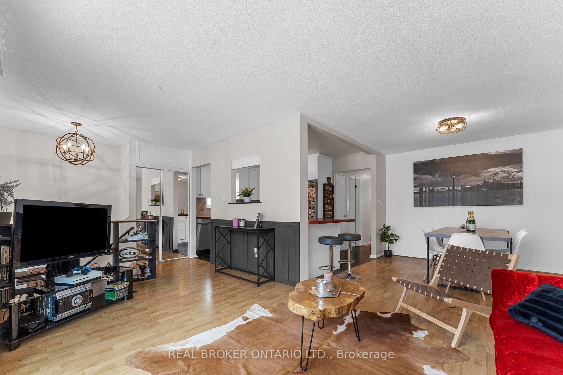Photo 8 of 42 Blackwater Crescent, Scarborough, Malvern — HOMEH