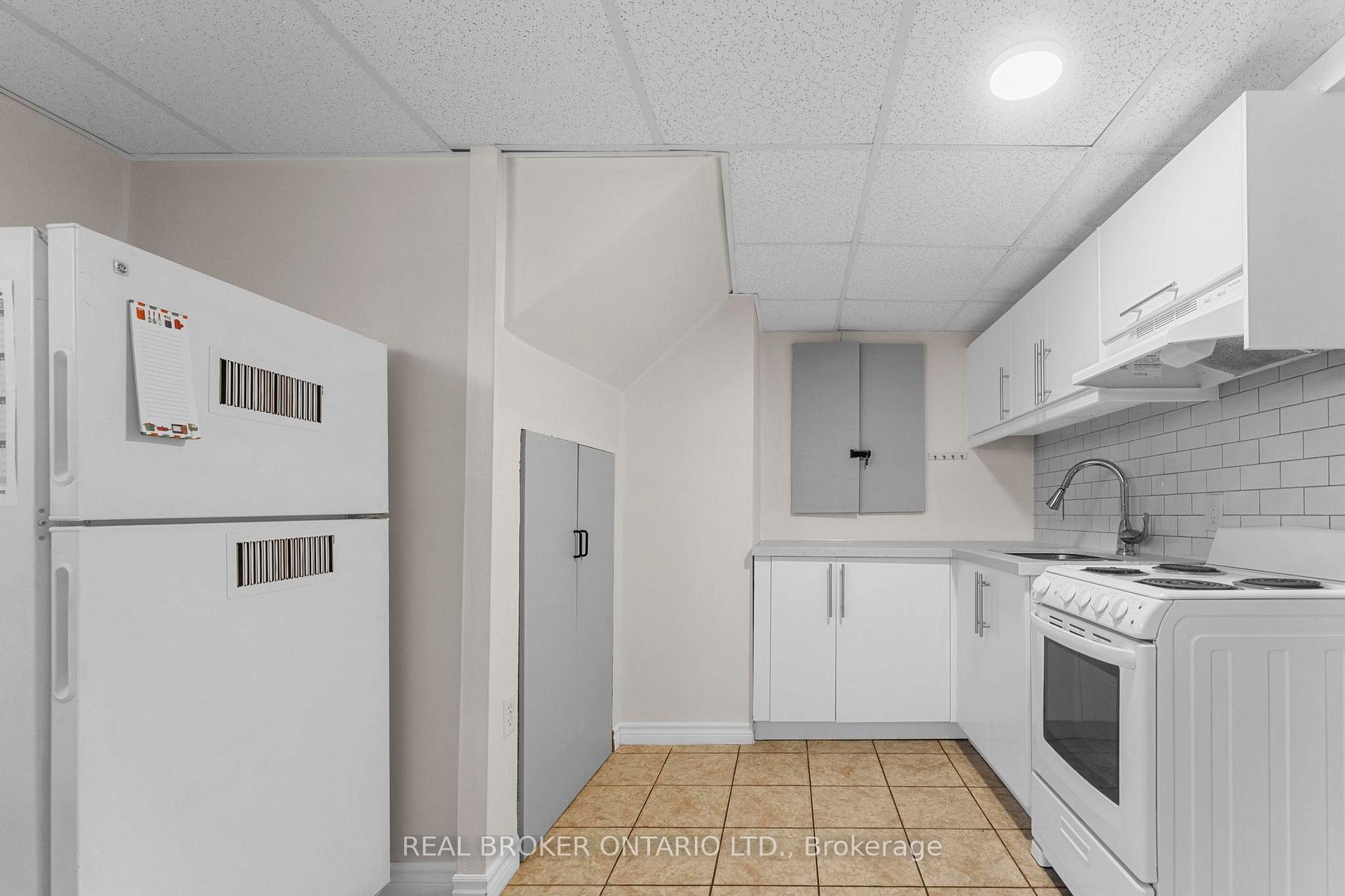 Photo 31 of 42 Blackwater Crescent, Scarborough, Malvern — HOMEH