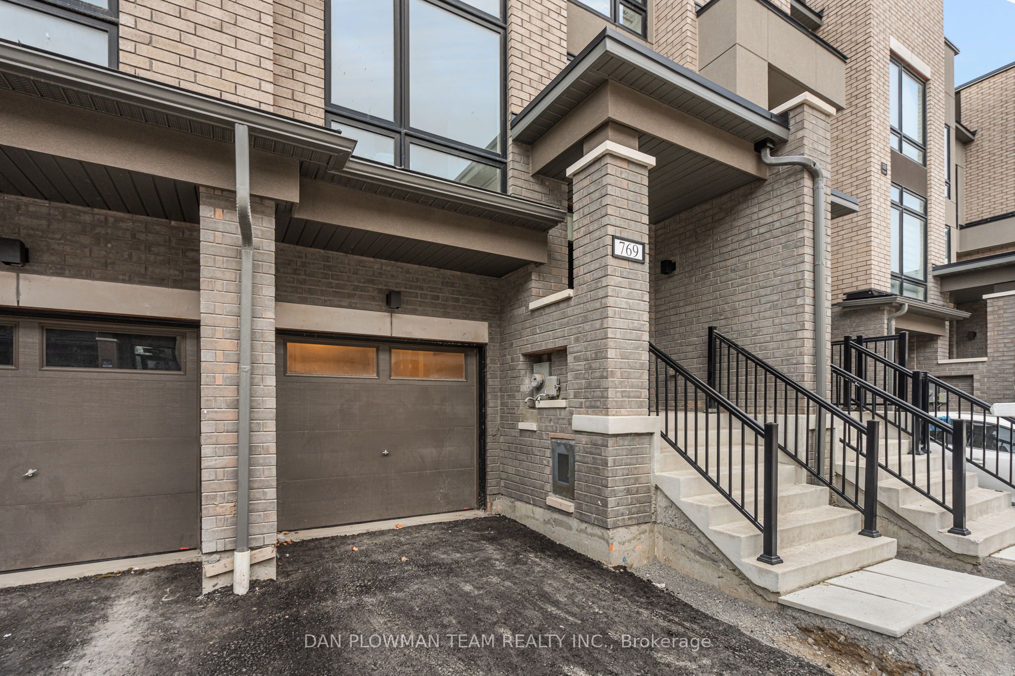 Photo 43 of 769 Heathrow Path, Oshawa, Samac — HOMEH