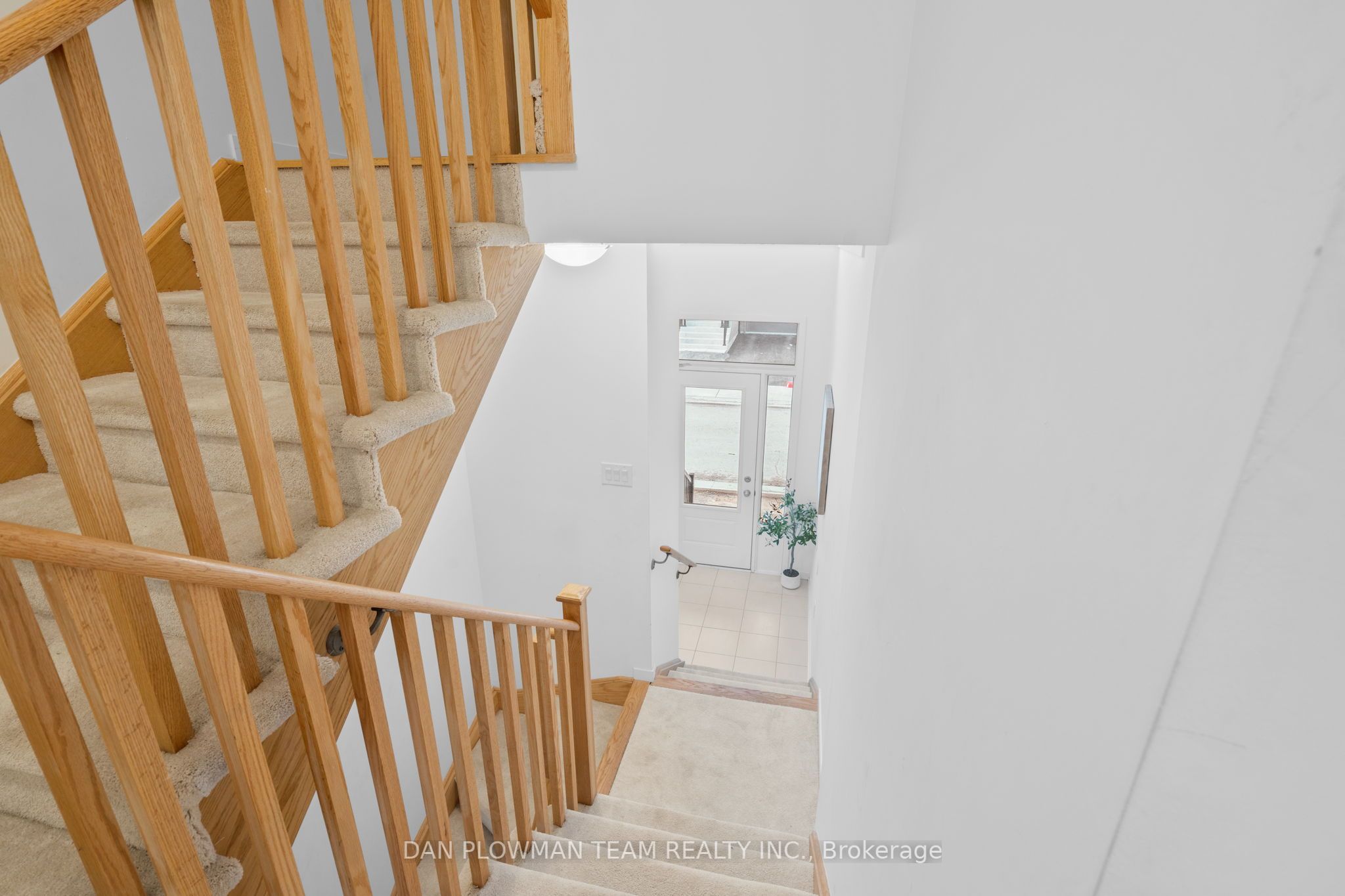Photo 47 of 769 Heathrow Path, Oshawa, Samac — HOMEH