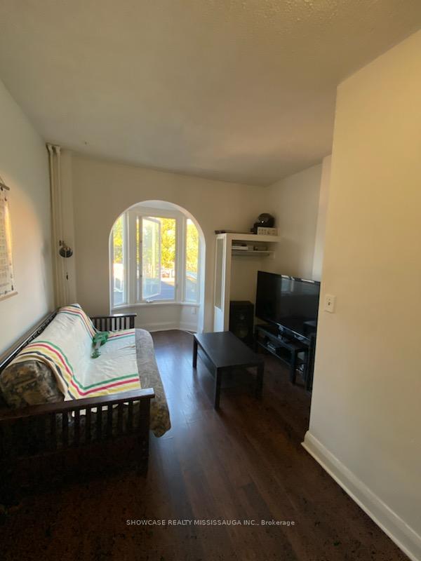 Photo 3 of Unit A, 656 Spadina Avenue, Toronto, University — HOMEH