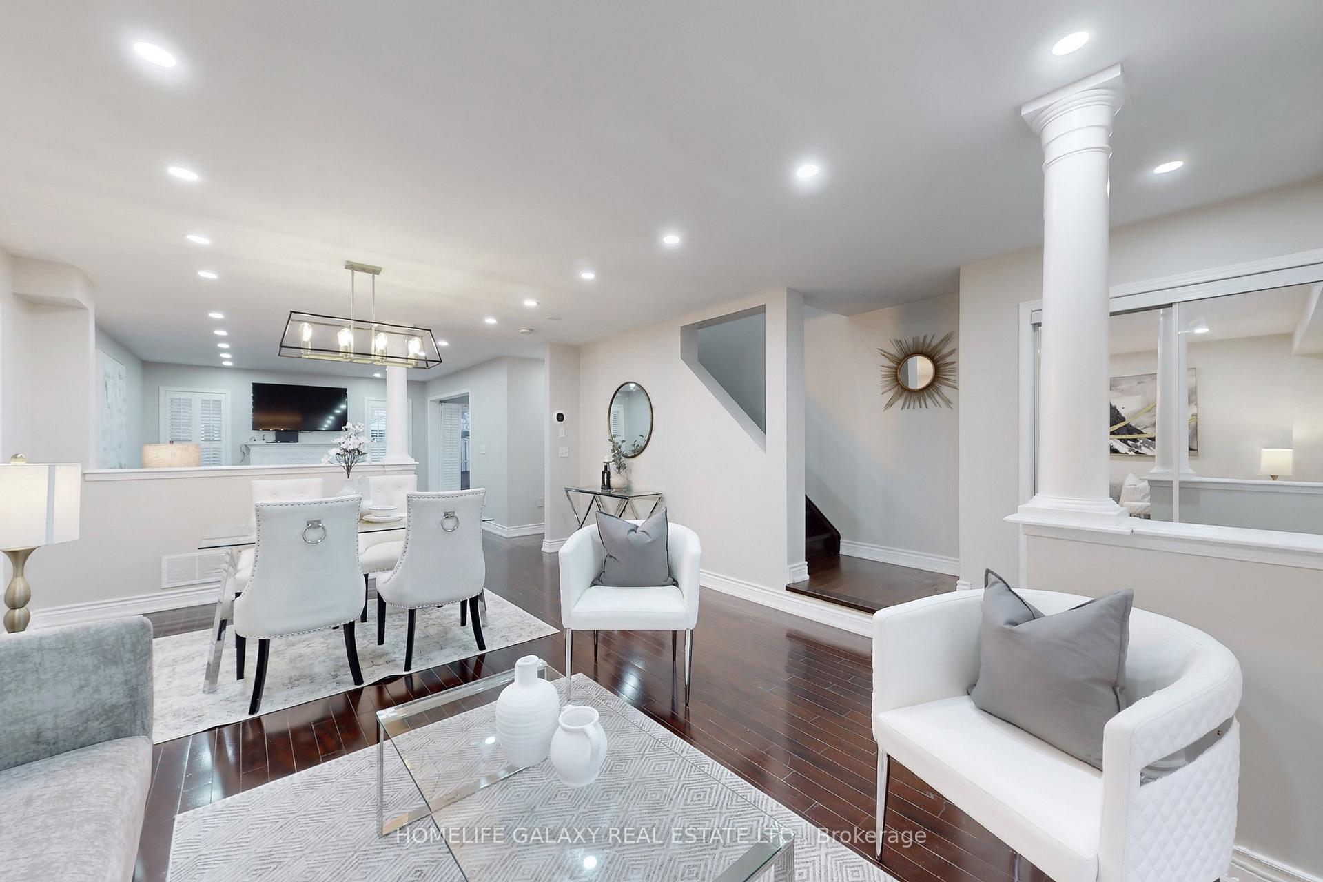 Photo 4 of 4 Sirius Crescent, Scarborough, Rouge — HOMEH