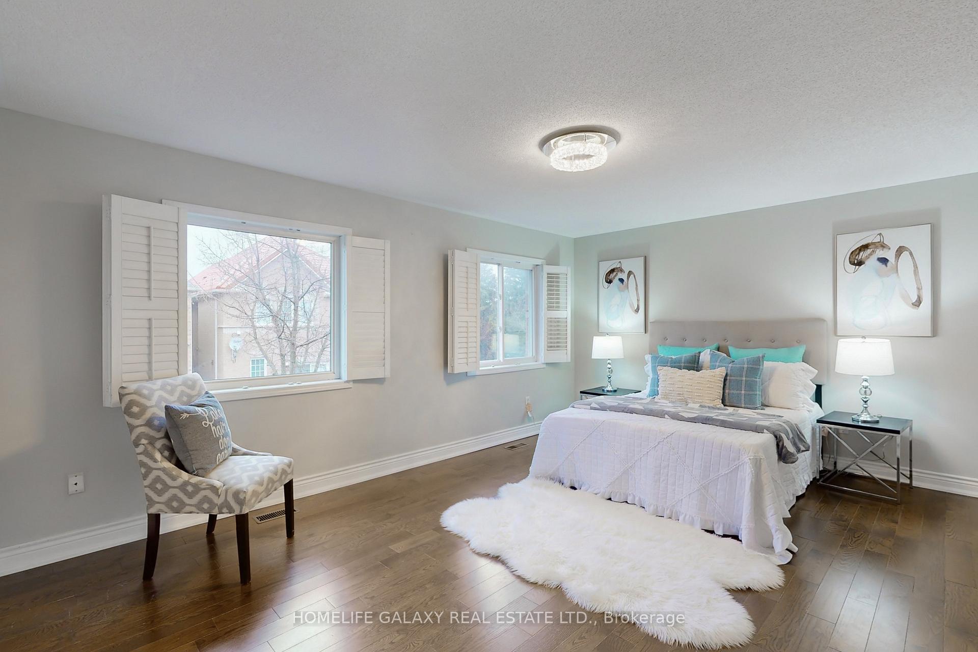 Photo 13 of 4 Sirius Crescent, Scarborough, Rouge — HOMEH