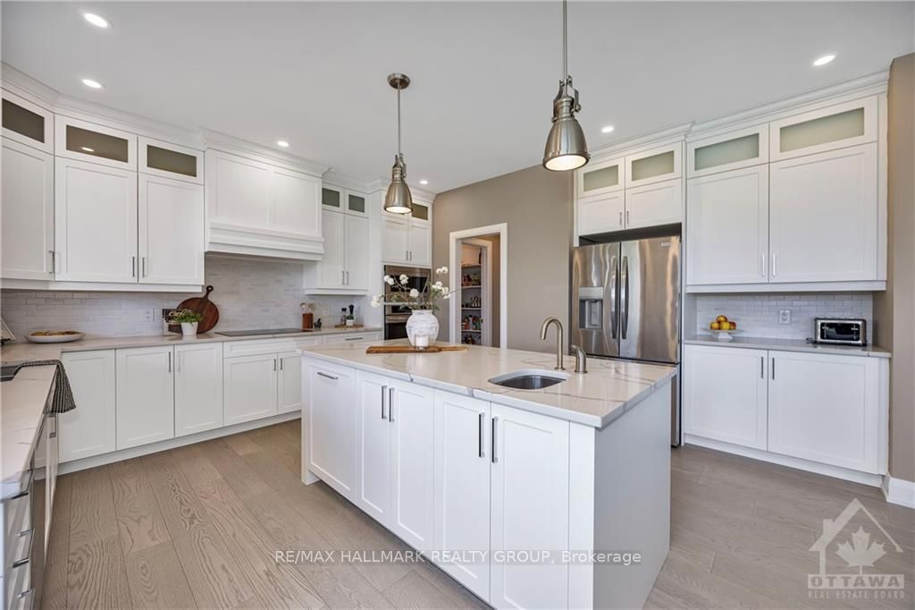Photo 32 of 556 Shoreway Drive, Ottawa, Greely — HOMEH