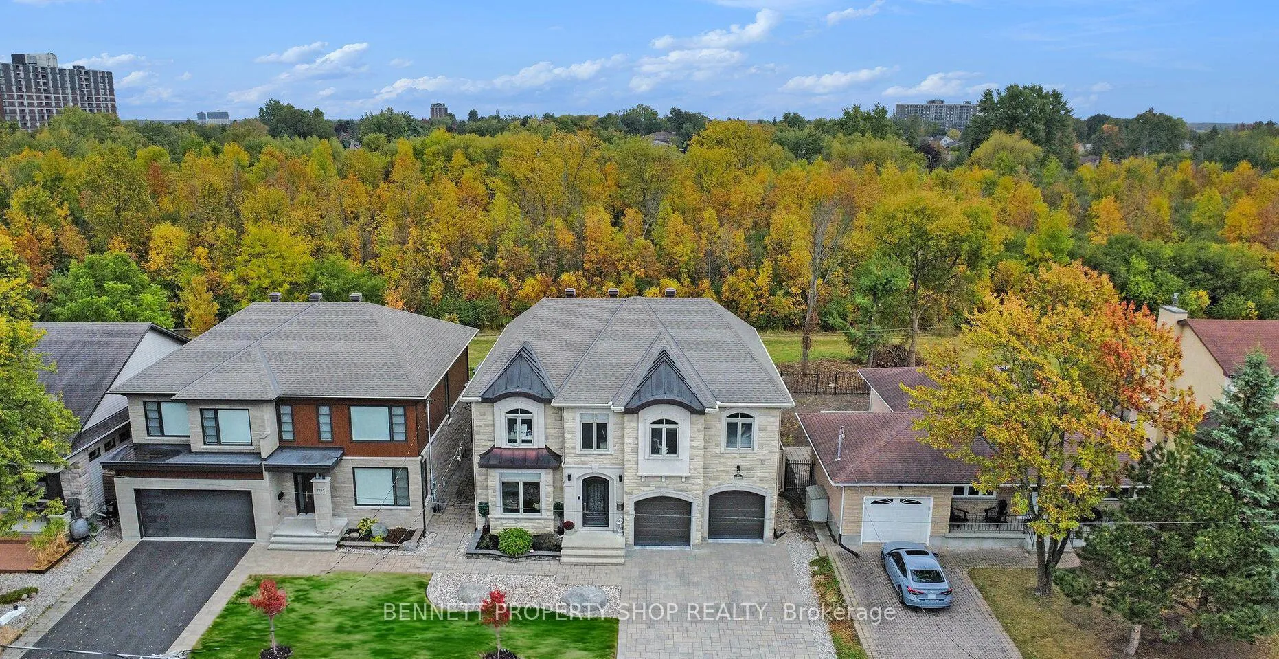 Photo 2 of 2253 Prospect Avenue, Ottawa, Alta Vista — HOMEH