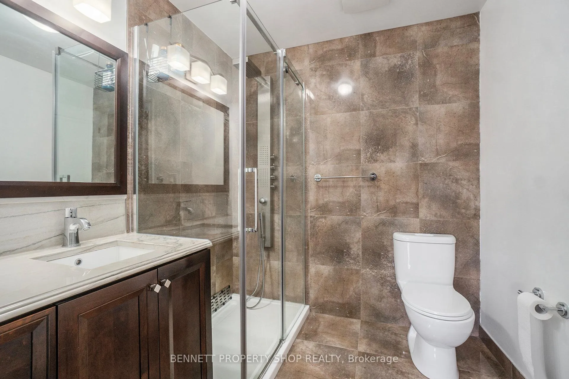 Photo 18 of 2253 Prospect Avenue, Ottawa, Alta Vista — HOMEH