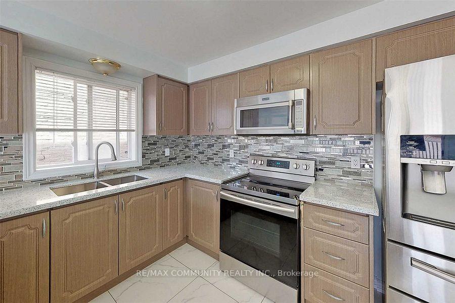 Photo 3 of 2 Picasso Road, Scarborough, Rouge — HOMEH