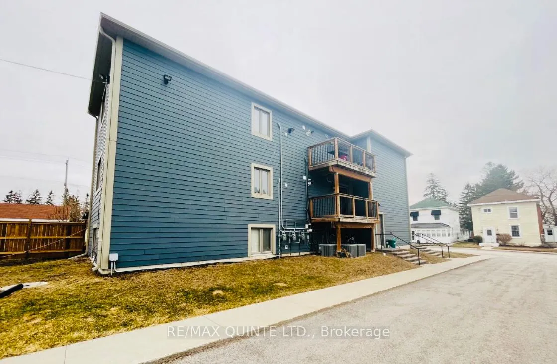Photo 33 of Unit A, 24 Grier Street, Belleville, Belleville Ward — HOMEH