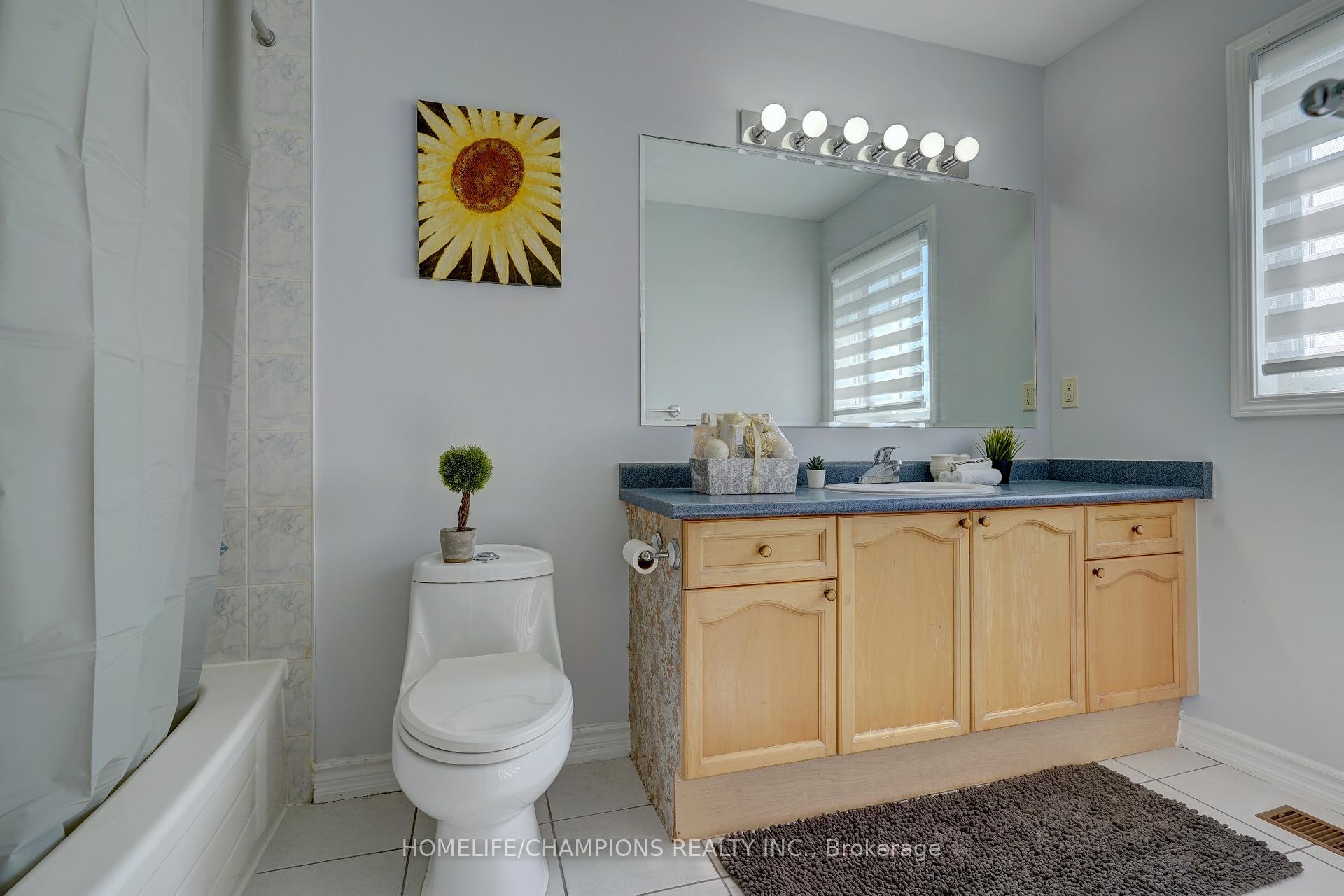 Photo 31 of 145 Raponi Circle, Scarborough, Rouge — HOMEH