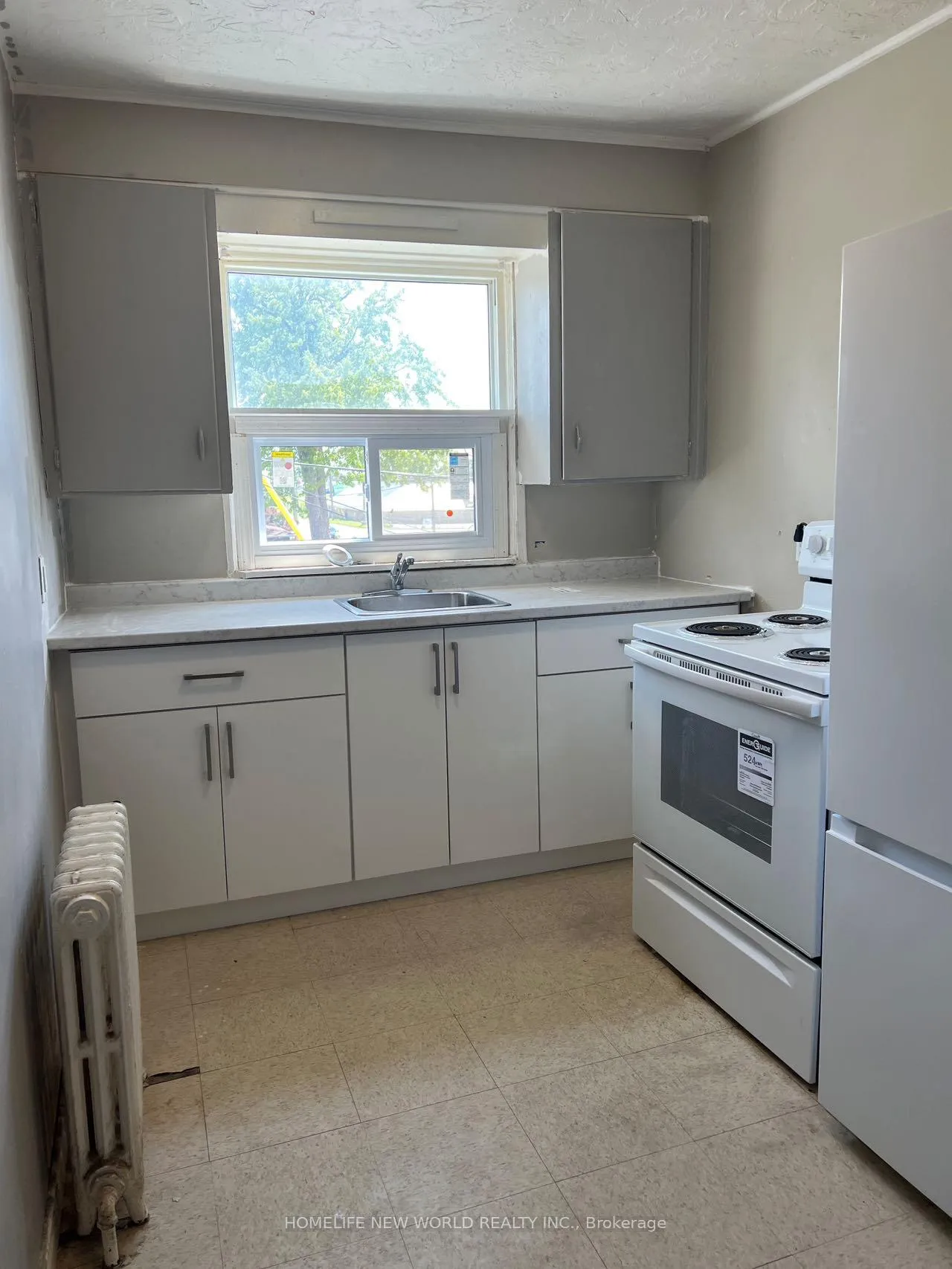 Photo 12 of 30 Wilkins Street, Belleville, Belleville Ward — HOMEH