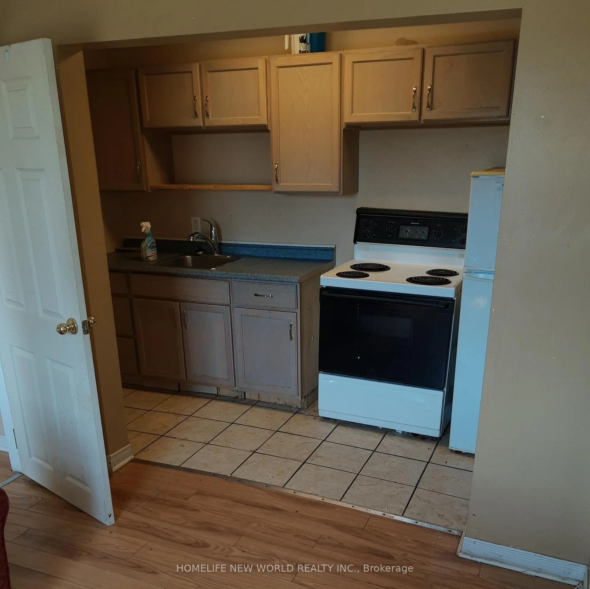 Photo 14 of 30 Wilkins Street, Belleville, Belleville Ward — HOMEH