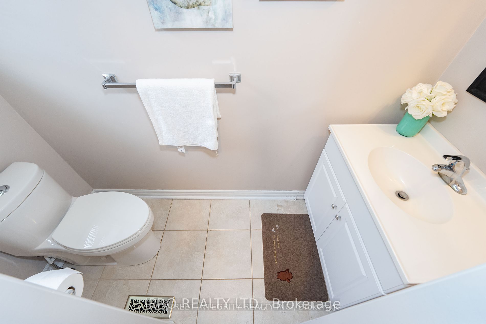 Photo 46 of 22 Hawley Crescent, Whitby, Blue Grass Meadows — HOMEH