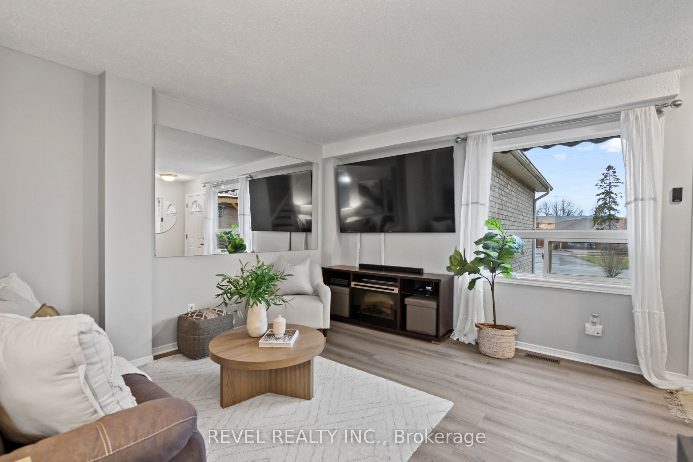 Photo 30 of 1409 Ritson Road S, Oshawa, Lakeview — HOMEH