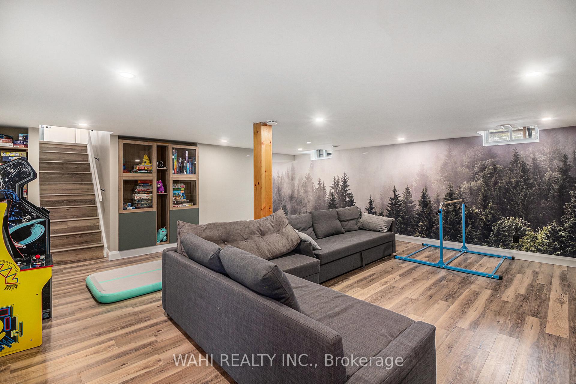 Photo 26 of 7 Bearbrook Road, Ottawa, Blackburn Hamlet — HOMEH