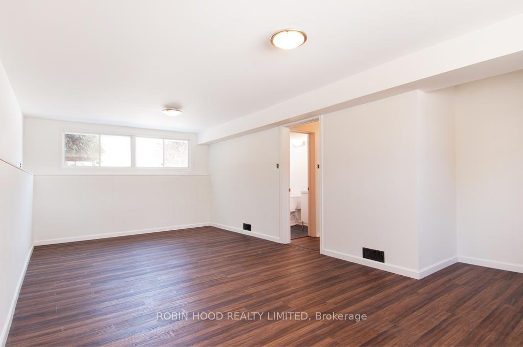 Photo 2 of Unit B, 649 Farmington Avenue, Ottawa, Riverside Park South — HOMEH